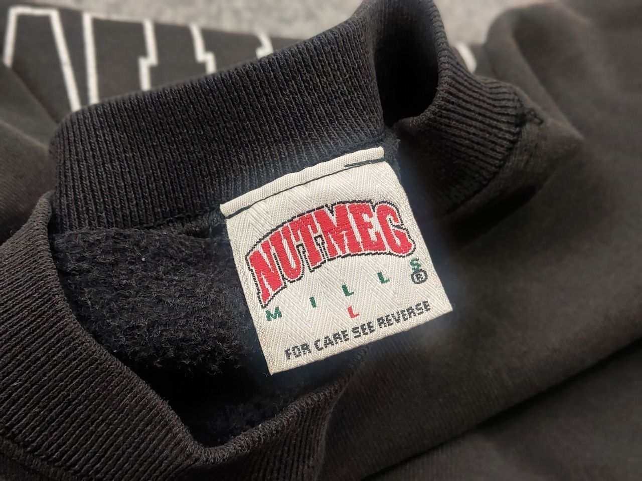 Nutmeg Rare Vintage 95's Wolverhampton Wanderers Nutmeg Sweatshirt Size US L / EU 52-54 / 3 - 20 Thumbnail