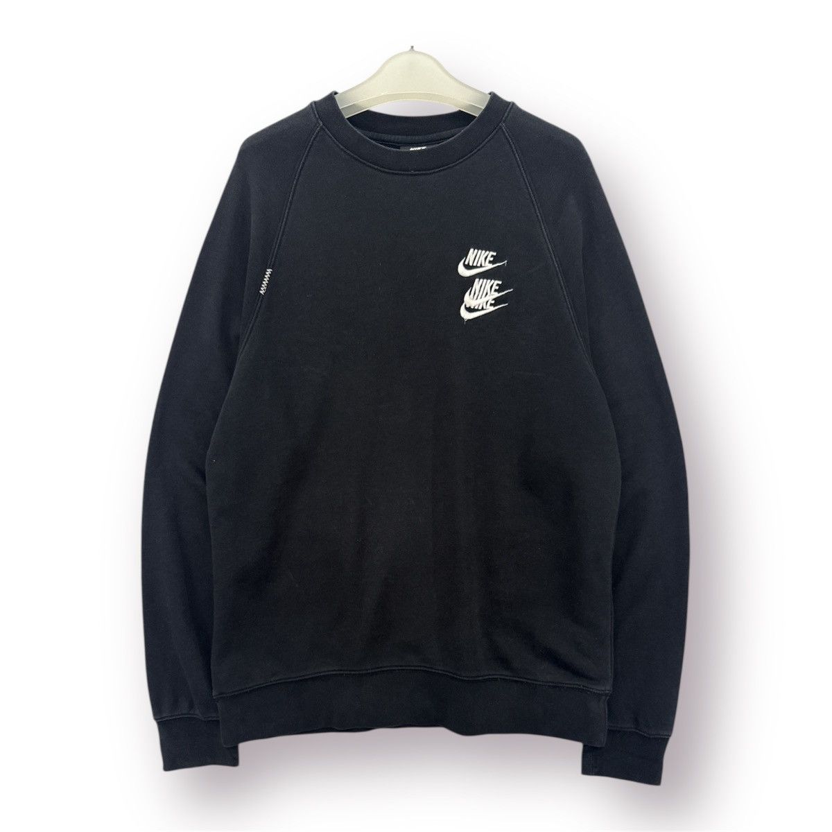 Nike 🔥 NIKEWORLD TOUR CREWNECK SWEATSHIRT - L Size US M / EU 48-50 / 2 - 4 Thumbnail