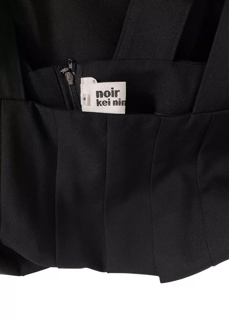 Comme des Garcons Comme Des Garcons Pleated wool suspender dress Size S / US 4 / IT 40 - 8 Thumbnail