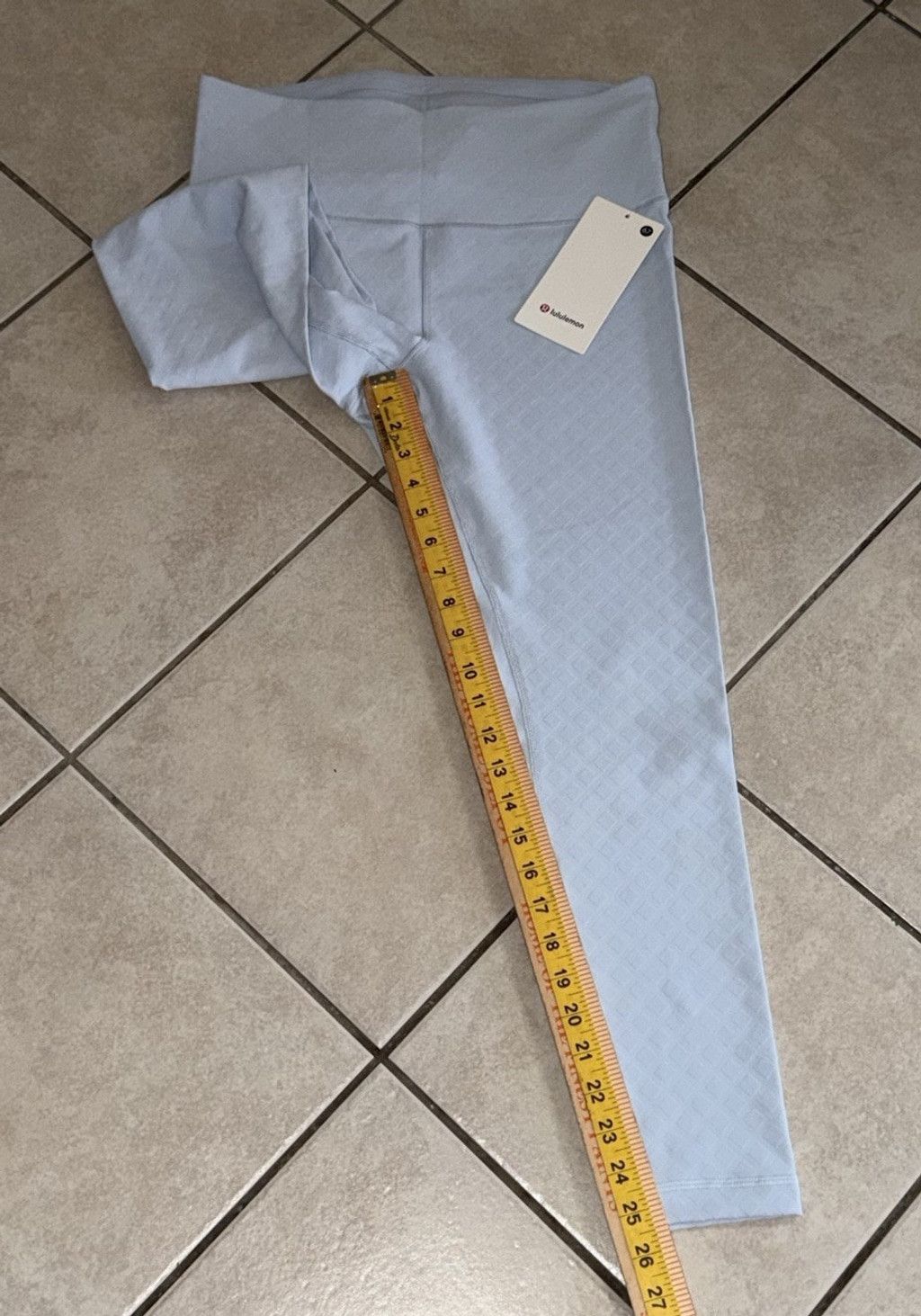 Lululemon LULULEMON 3D JACQUARD DIAMOND TRAIN LEGGING LIGHT BLUE 12 Size 34" / US 12 / IT 48 - 5 Thumbnail