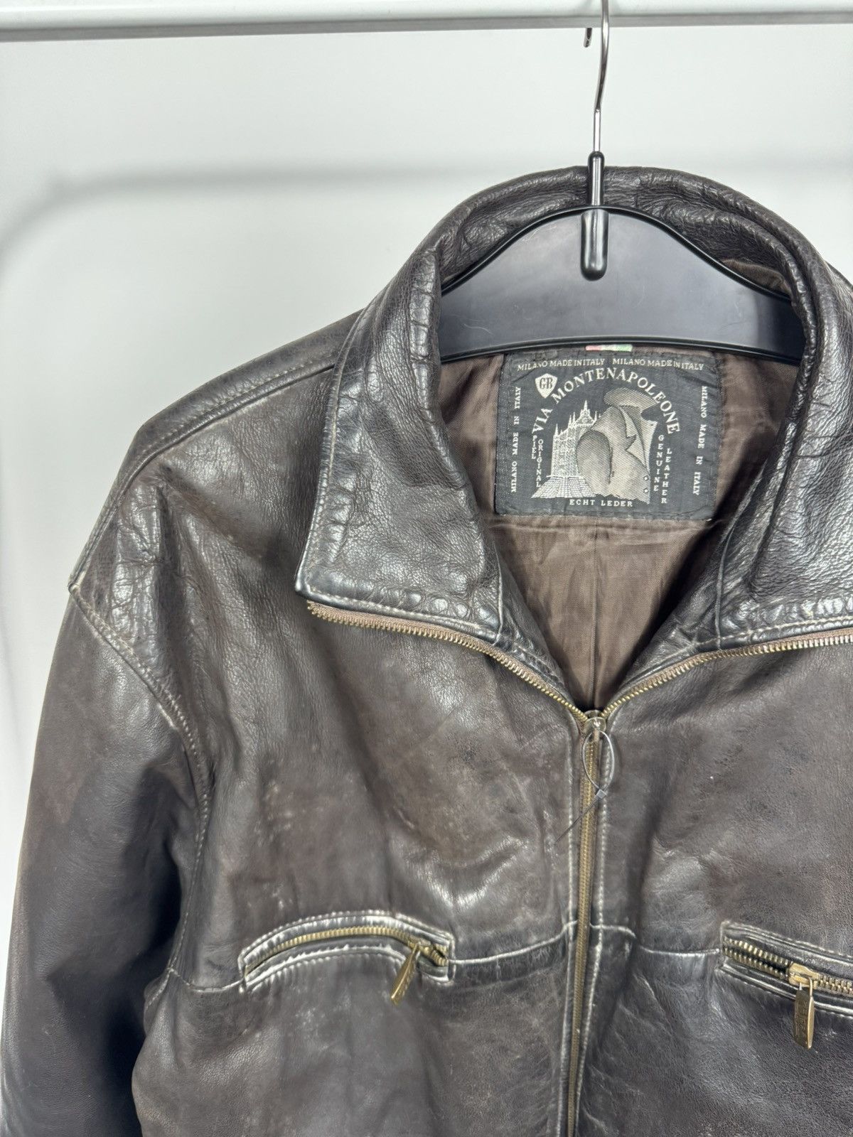 Leather Vintage Heavy Distressed Leather Jacket Brown Zip Biker Men Size US XL / EU 56 / 4 - 5 Thumbnail