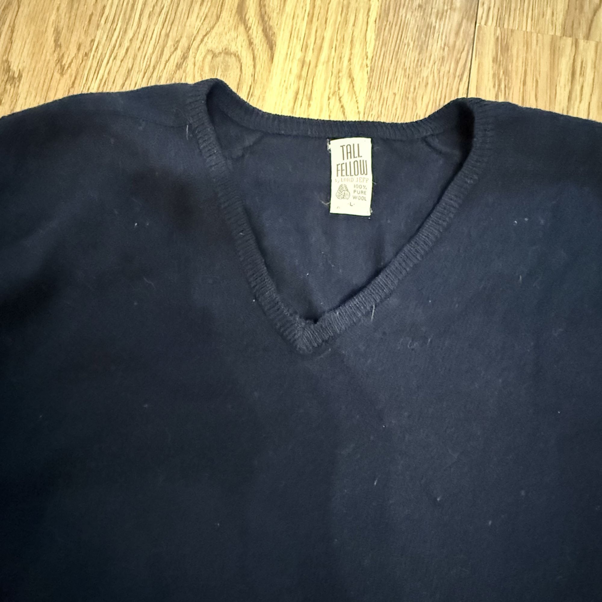Other Vintage/Tall Fellow Men's 100% Pure Wool Crew Neck Sweater Size US XL / EU 56 / 4 - 4 Thumbnail