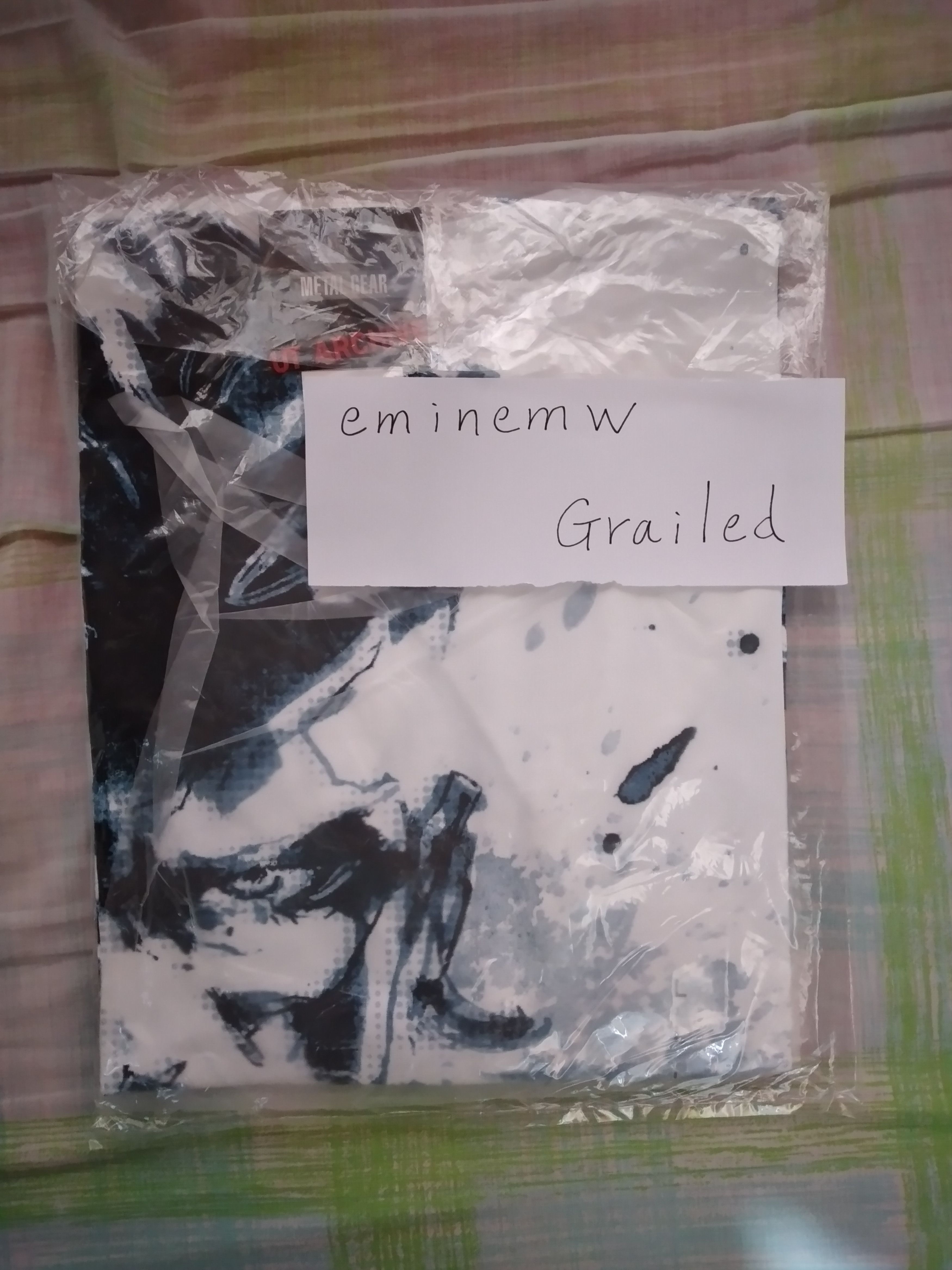 Japanese Brand Uniqlo X METAL GEAR SOLID Archive T-Shirt TEE Size US L / EU 52-54 / 3 - 2 Thumbnail