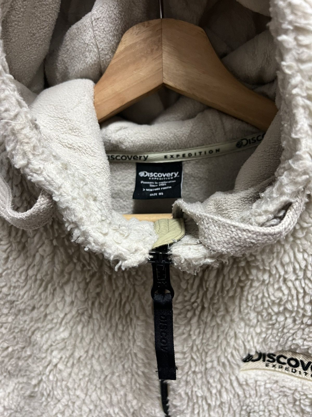 Sports Specialties Discovery Expedition sherpa hooded fleece jacket. Size US M / EU 48-50 / 2 - 2 Thumbnail