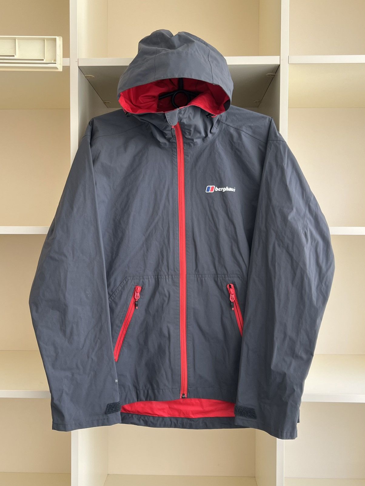 Berghaus Hydroshell Berghaus Jacket Gorpcore Outdoor Size US S / EU 44-46 / 1 - 1 Thumbnail