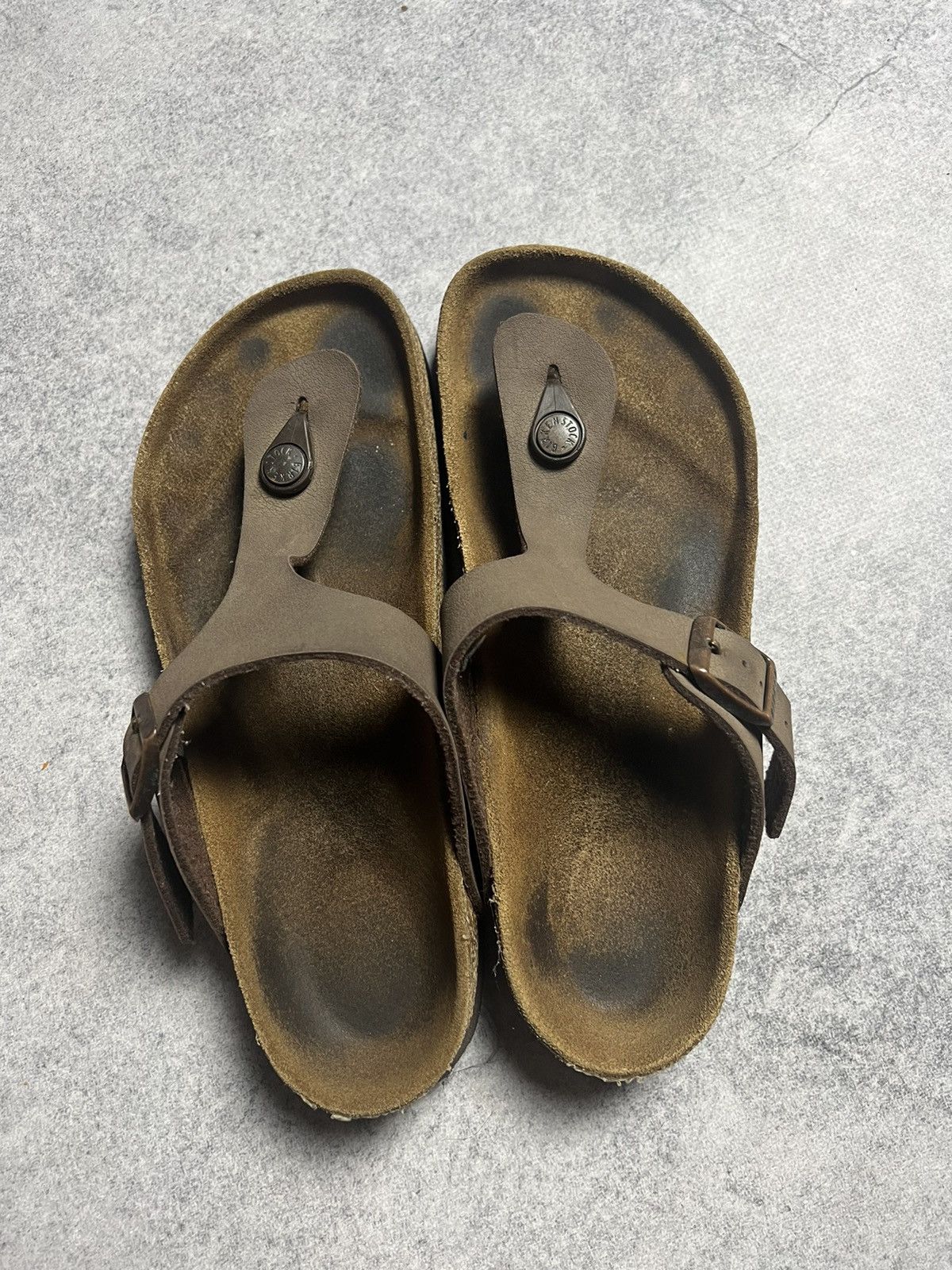 Birkenstock Vintage Birkenstock Leather Toe Thong Flip Flop Sandals Size US 8 / IT 38 - 2 Thumbnail