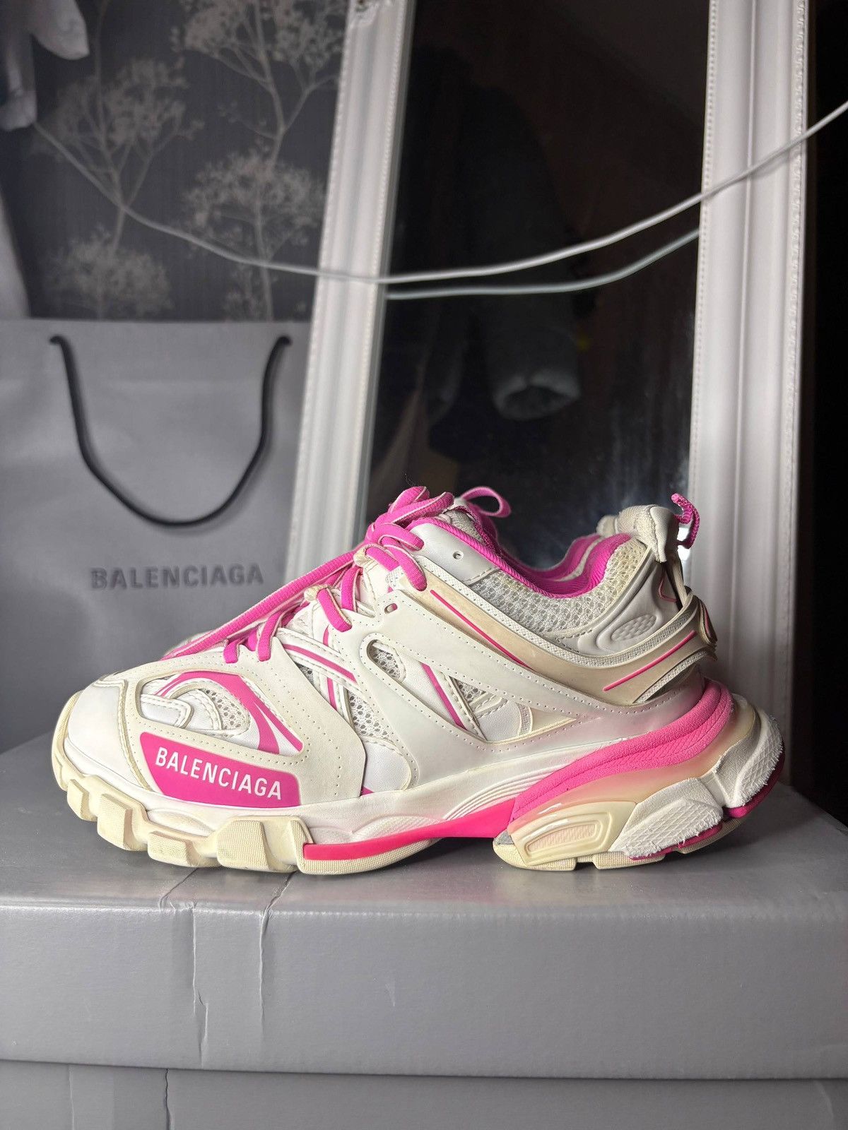 Balenciaga Balenciaga Track Sneakers – White / Fluorescent Pink Size US 7 / IT 37 - 9 Thumbnail