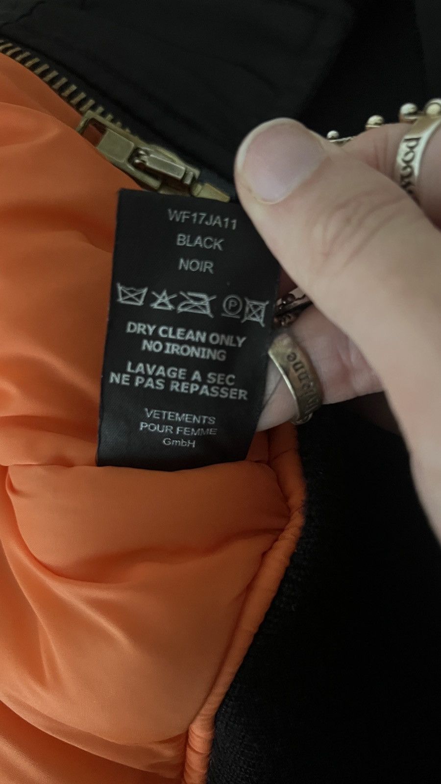 Vetements Vetements Total Darkness TFD Bomber Size XS / US 0-2 / IT 36-38 - 11 Thumbnail