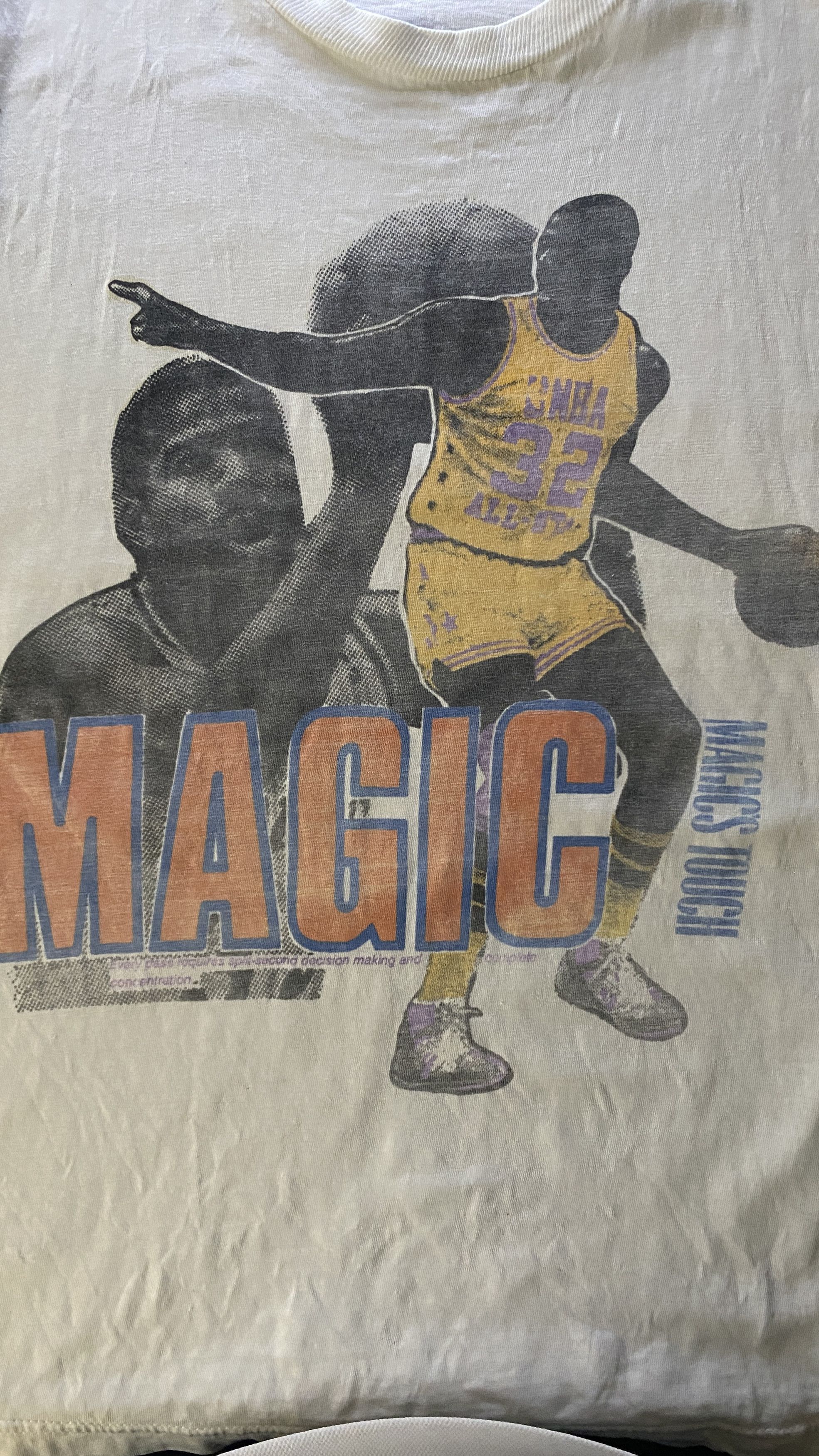 NBA 80s/90s Magic Johnson Lakers “Magic’s Touch” NBA Vintage Tee Size US M / EU 48-50 / 2 - 2 Thumbnail