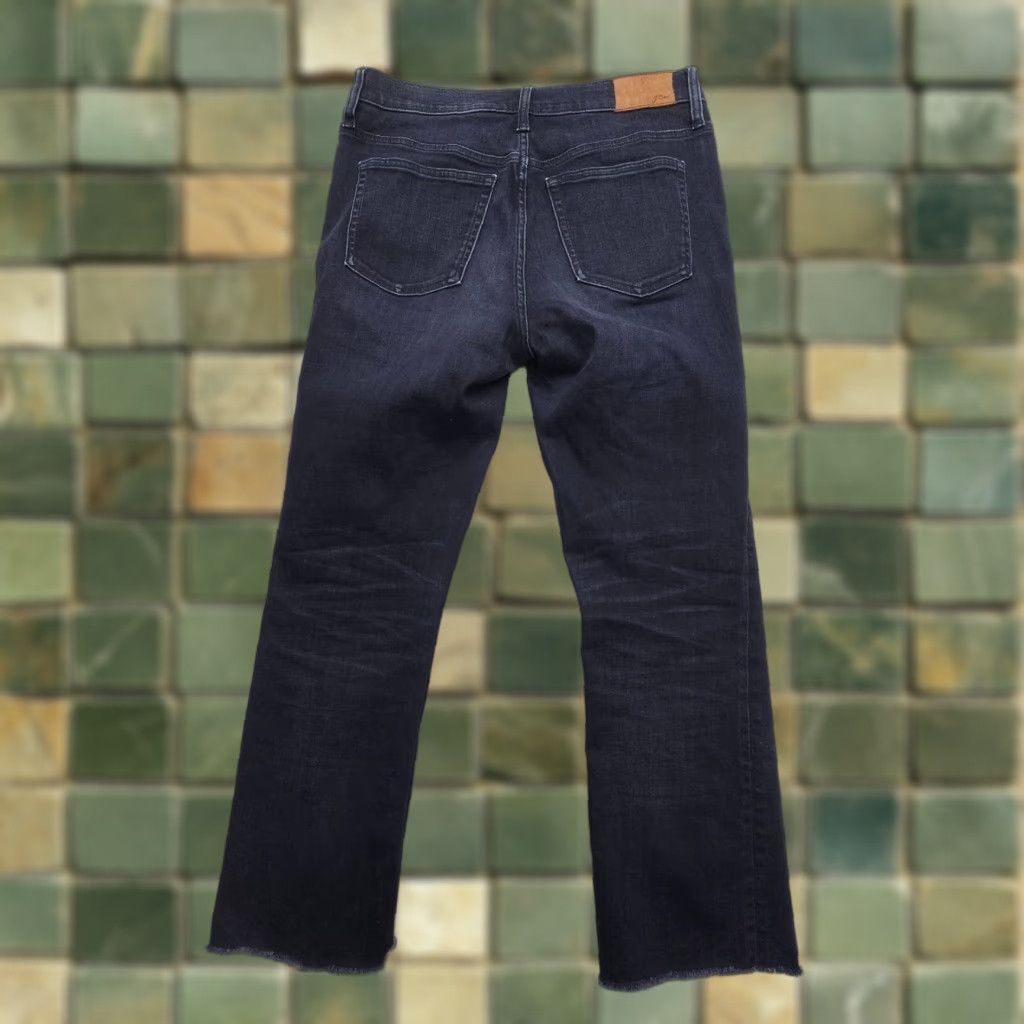 J.Crew VINTAGE J. Crew Jeans Womens 29 Crop Boot Demi Black Denim Cropped Stretch 5-Pocket Regular Mid Rise Button Fly 29 Size 29" - 1 Thumbnail