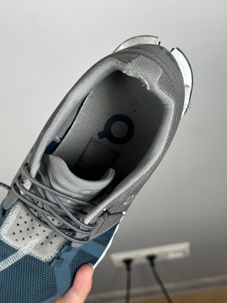 On ON Running Run On Cloud Swish LOW Top Sneakers Size US 8 / IT 38 - 8 Thumbnail