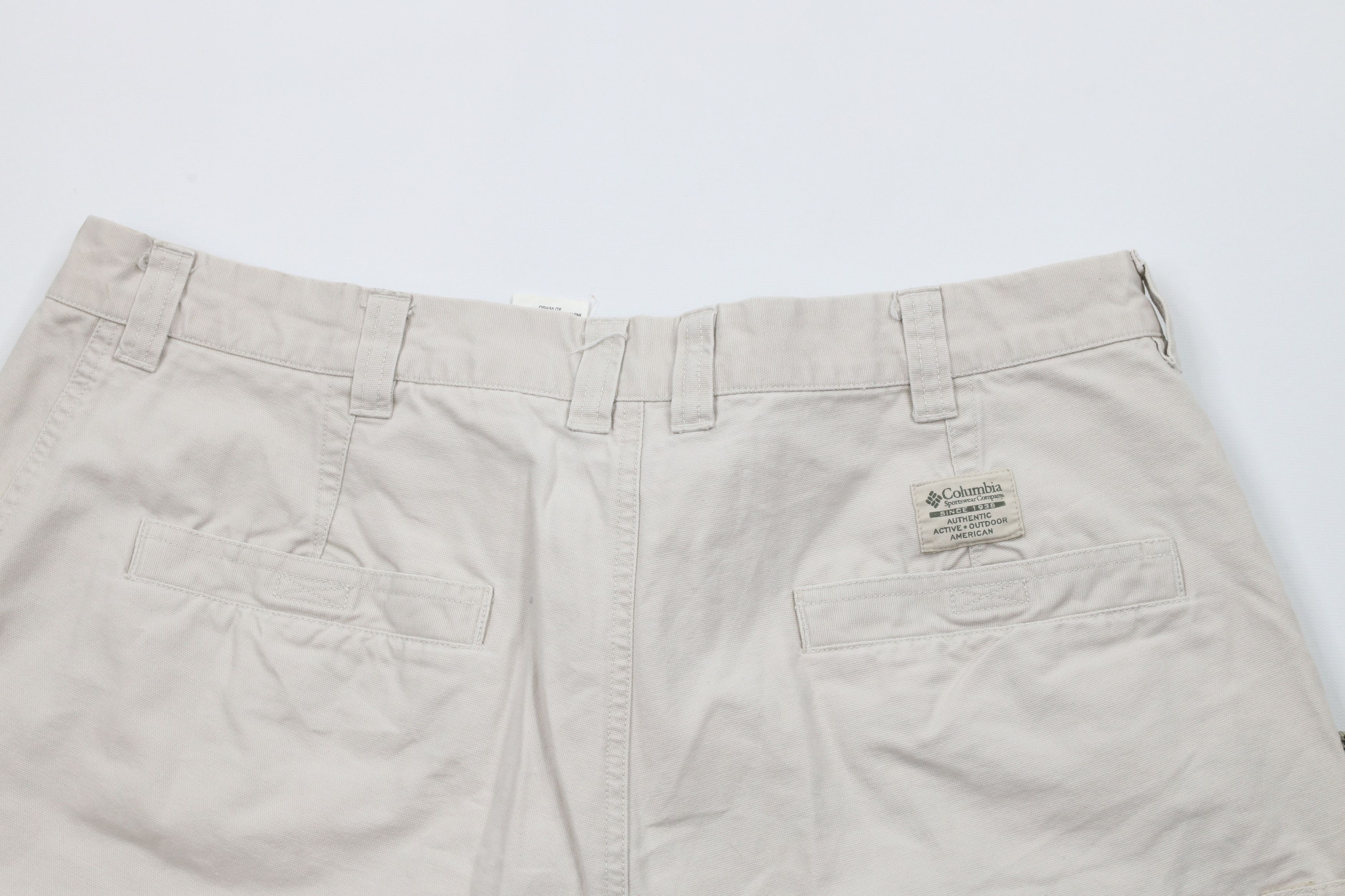 Columbia × Vintage Vintage Columbia Spell Out Above Knee Canvas Shorts Beige Size US 38 / EU 54 - 10 Thumbnail