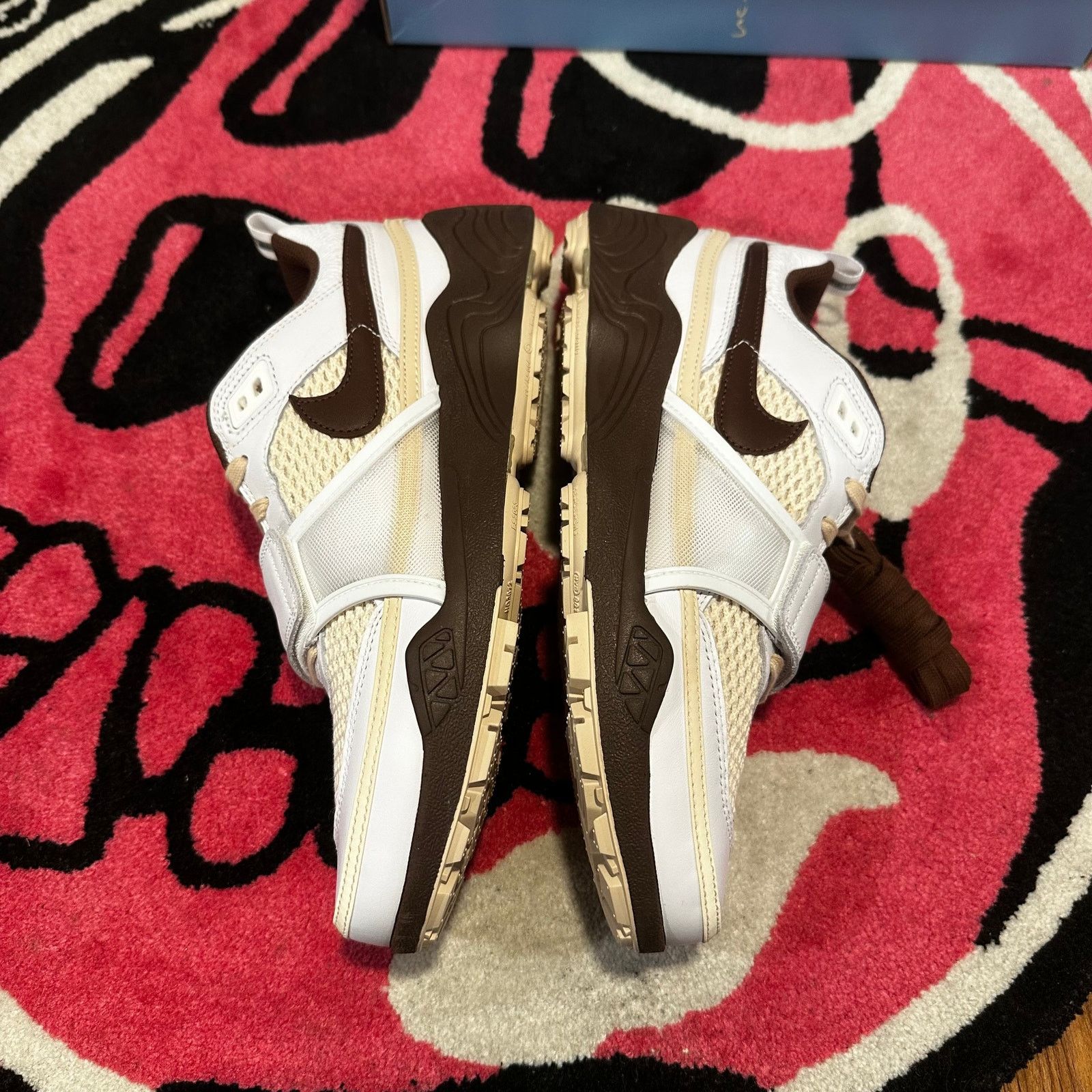 Travis Scott Nike Zoom Field Jaxx Travis Scott Light Chocolate –Size 13 Size US 13 / EU 46 - 4 Thumbnail