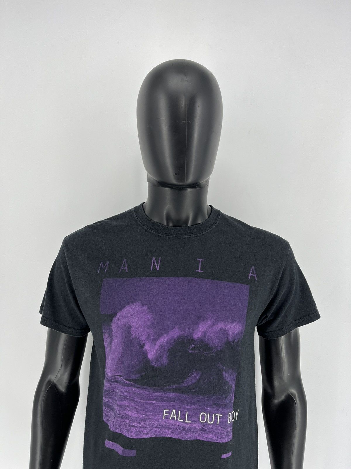 Band Tees × Vintage Vinatge Fall Out Boy LP Mania Big Logo Punk Rock Tee Size M Size US M / EU 48-50 / 2 - 1 Thumbnail