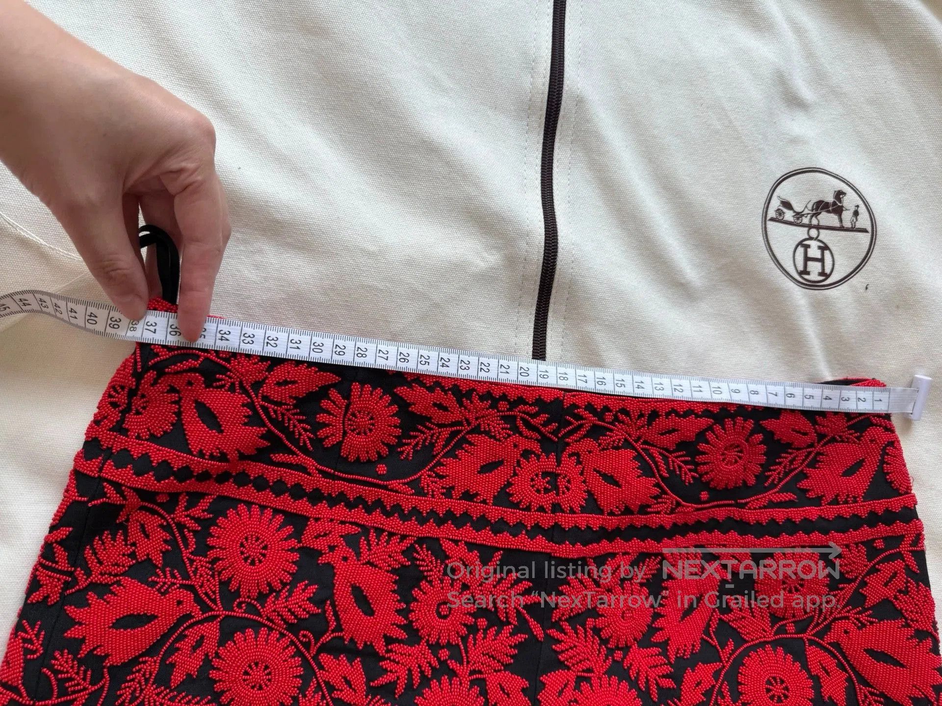Valentino Valentino High Fashion Beaded Shorts. Size US 40 / EU 56 - 7 Thumbnail