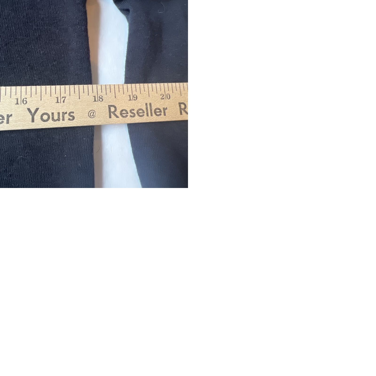 Vintage NWOT Casamigos Tequila Sweatshirt Hoodie Small George Clooney Randy Gerber Hoodie Unisex Adults Black Graphic Tequila Per/Tequila Theme 90s 2000s Size S / US 4 / IT 40 - 9 Thumbnail