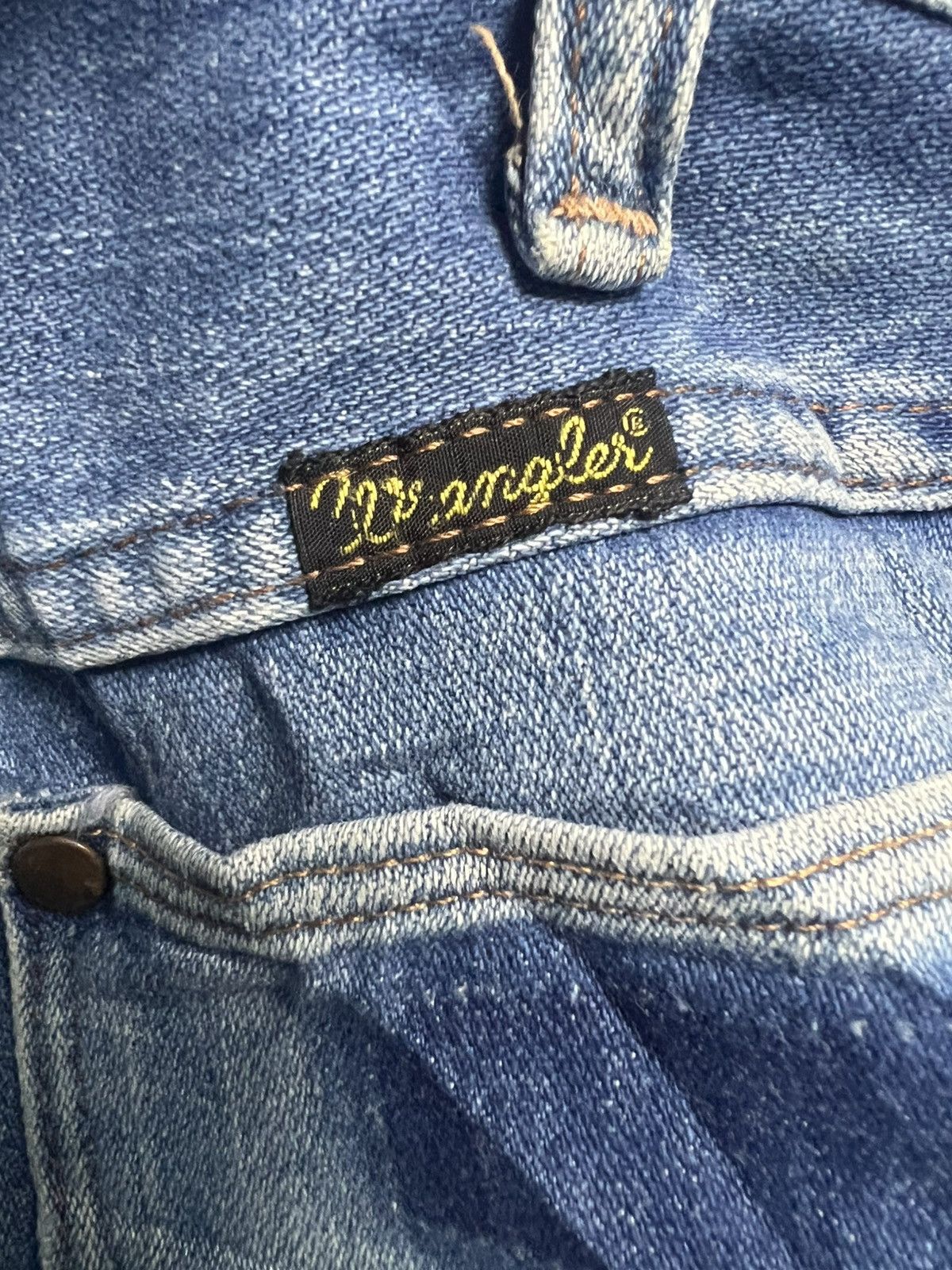 Wrangler Wrangler VTG70s Distressed Denim IFA Frisbee Promo Patch(47) Size US 29 - 12 Thumbnail