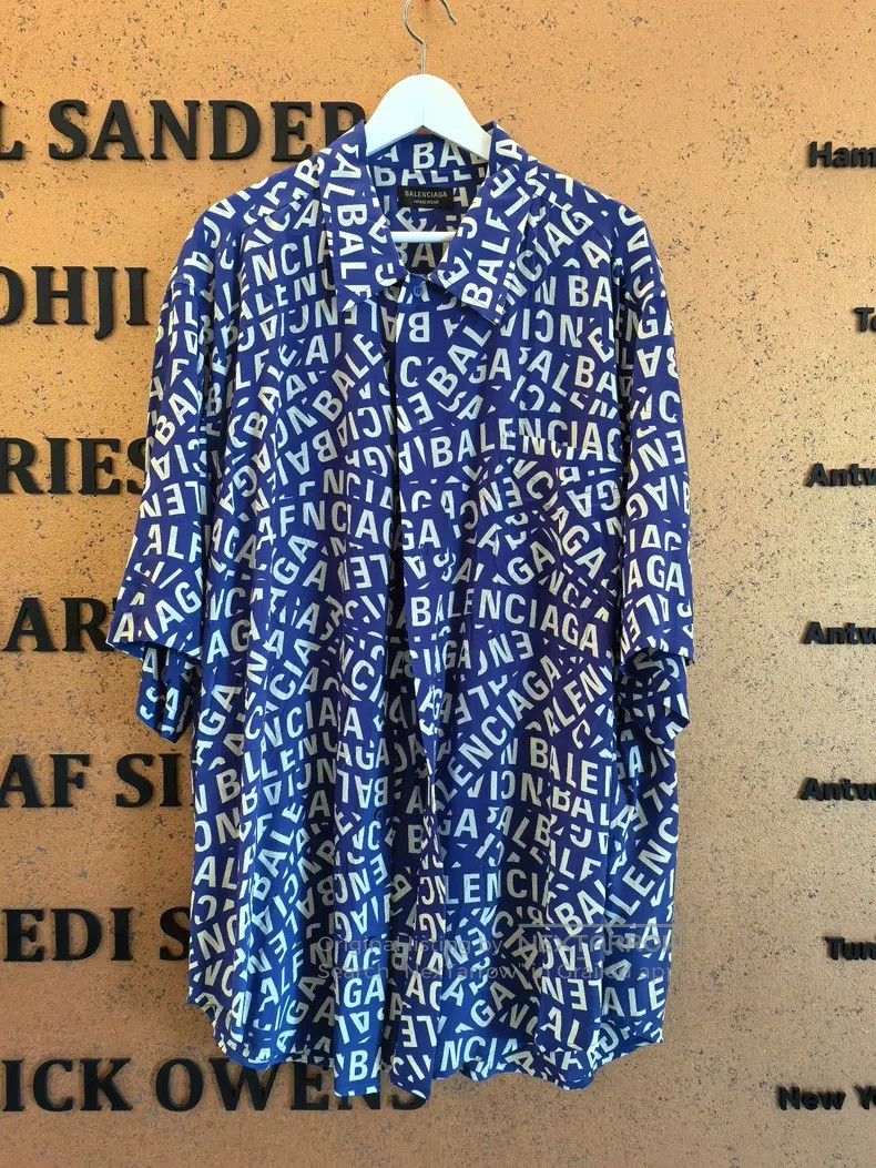 Balenciaga Balenciaga size 39 Classic Full Logo Silk Shirt Size US L / EU 52-54 / 3 - 3 Thumbnail
