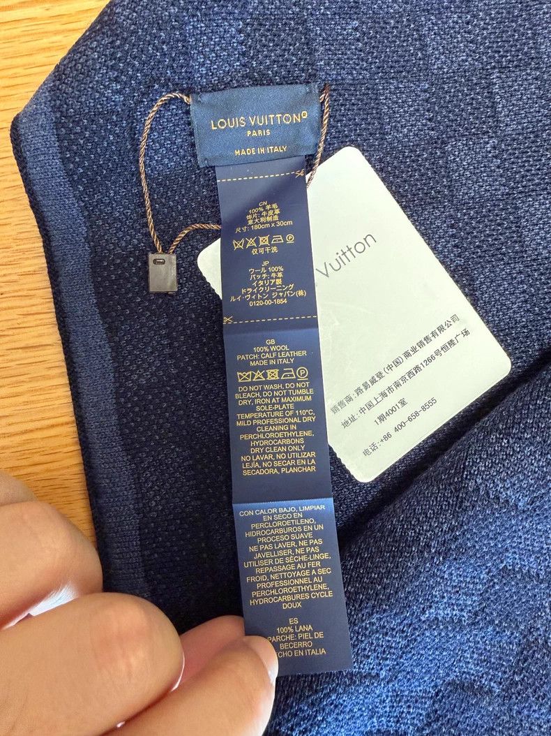Louis Vuitton Louis Vuitton scarf Size ONE SIZE - 4 Thumbnail