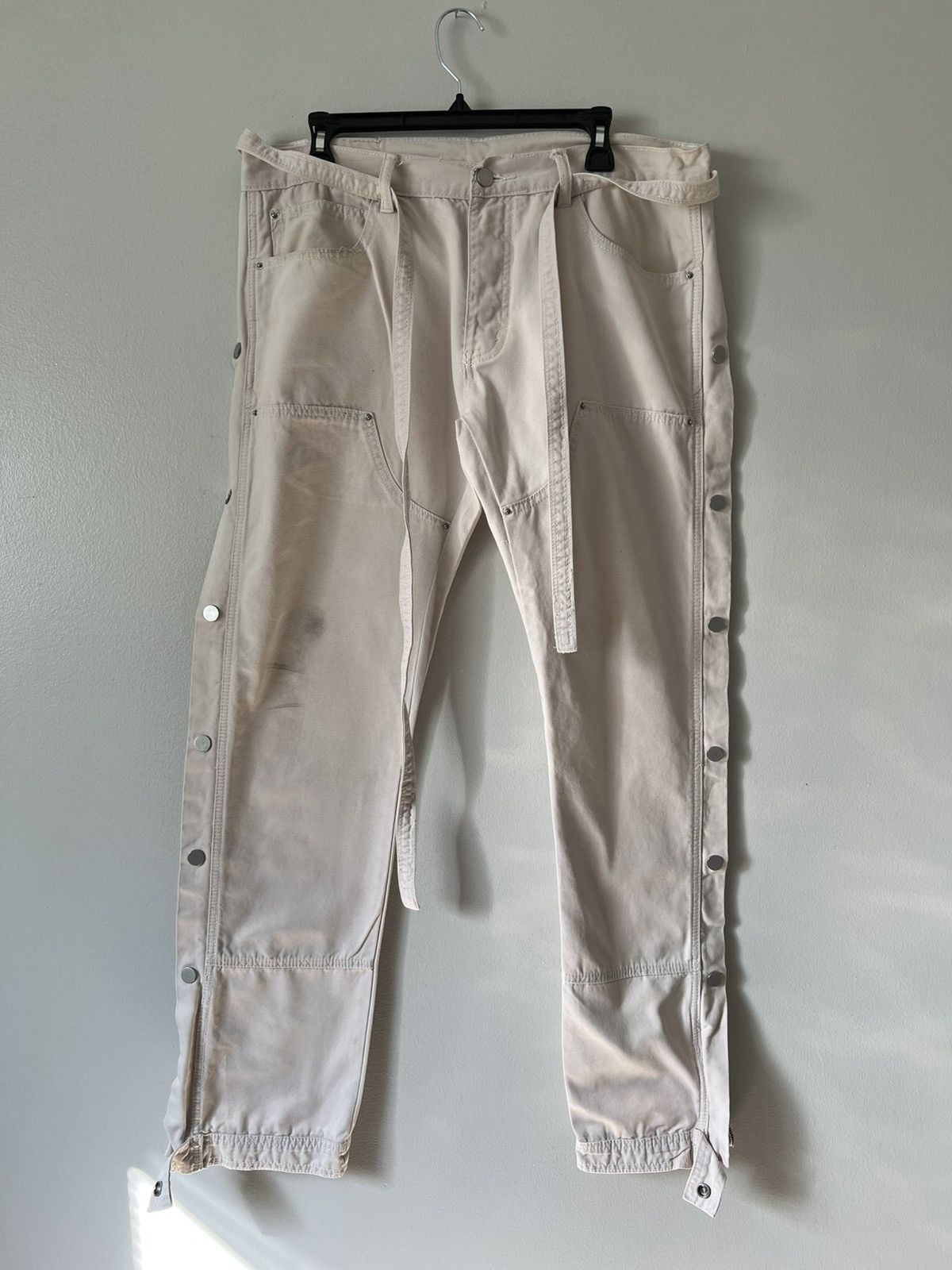 MNML MNML double knee jeans in off-white Size US 33 - 1 Thumbnail