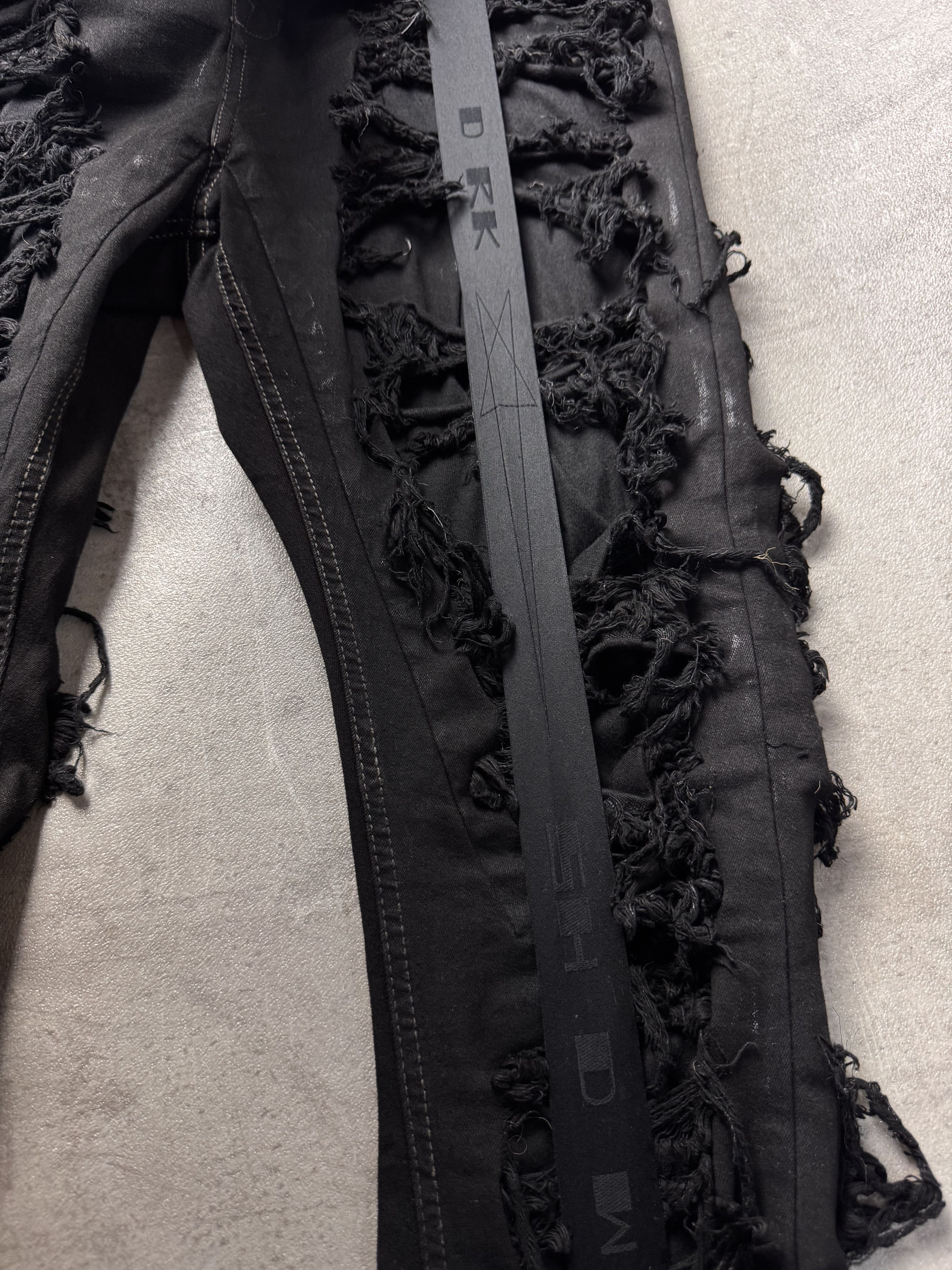 Rick Owens RICK OWENS DRKSHDW Slashed Detroit Cut Jeans in Black Size US 32 / EU 48 - 13 Thumbnail