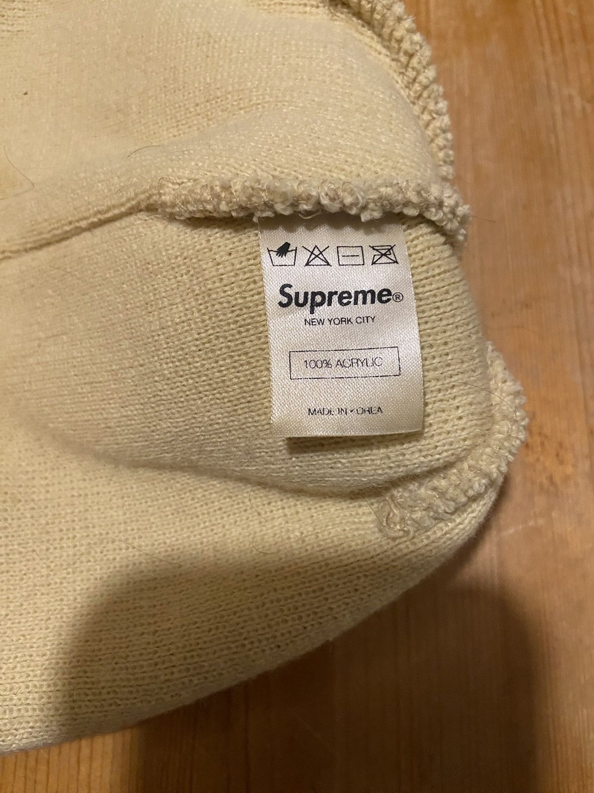 Supreme Old school Supreme Santa Fe beanie from 2011 FW Size ONE SIZE - 5 Thumbnail