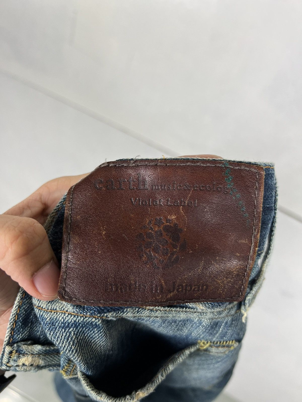 Japanese Brand 🔥 VIOLET LABEL EARTH REDLINE BROKEN DENIM Size US 30 / EU 46 - 14 Thumbnail