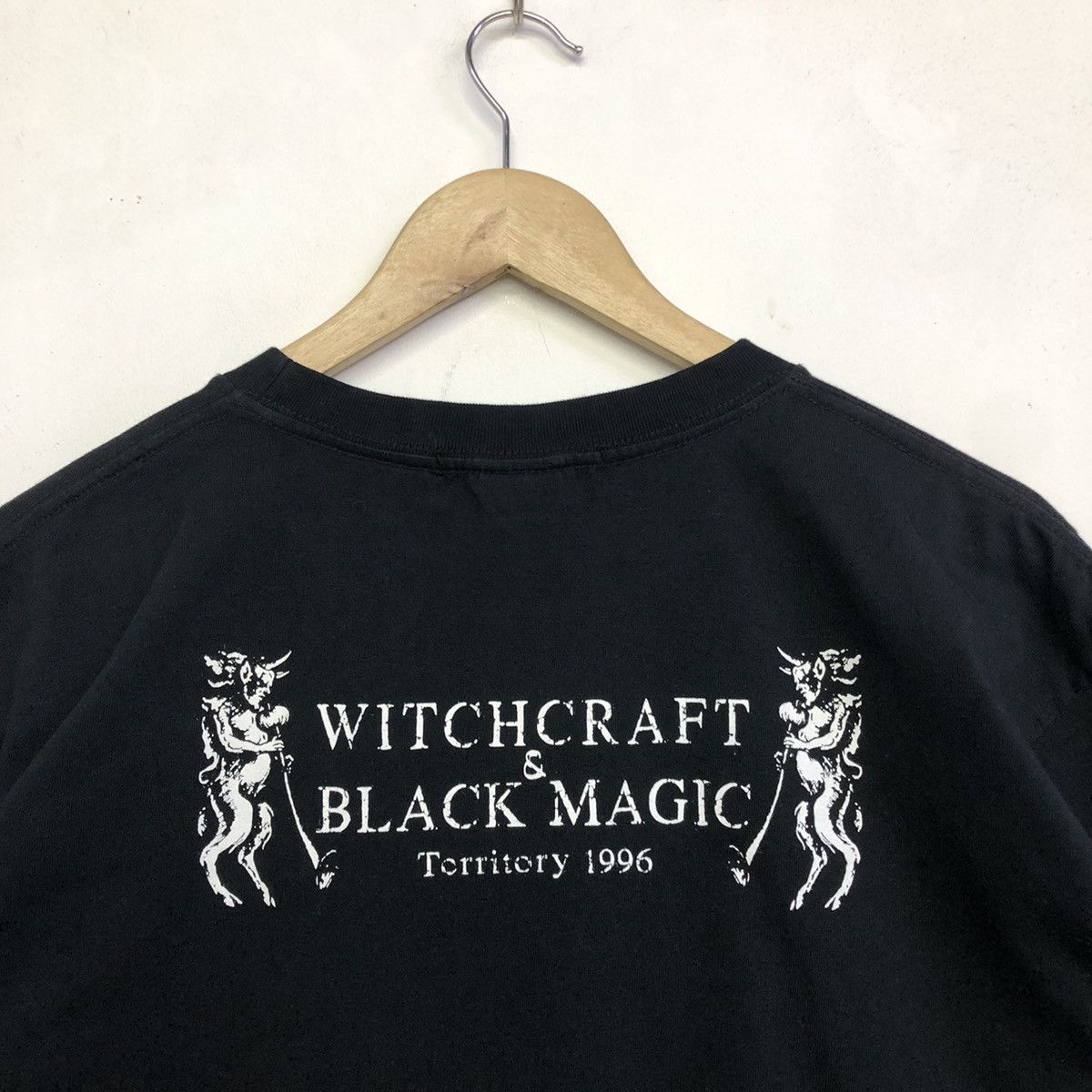 Insane Cult Die Walpurgis Nacht Satanic Concept Territory Occult Tshirt Size US XL / EU 56 / 4 - 8 Thumbnail