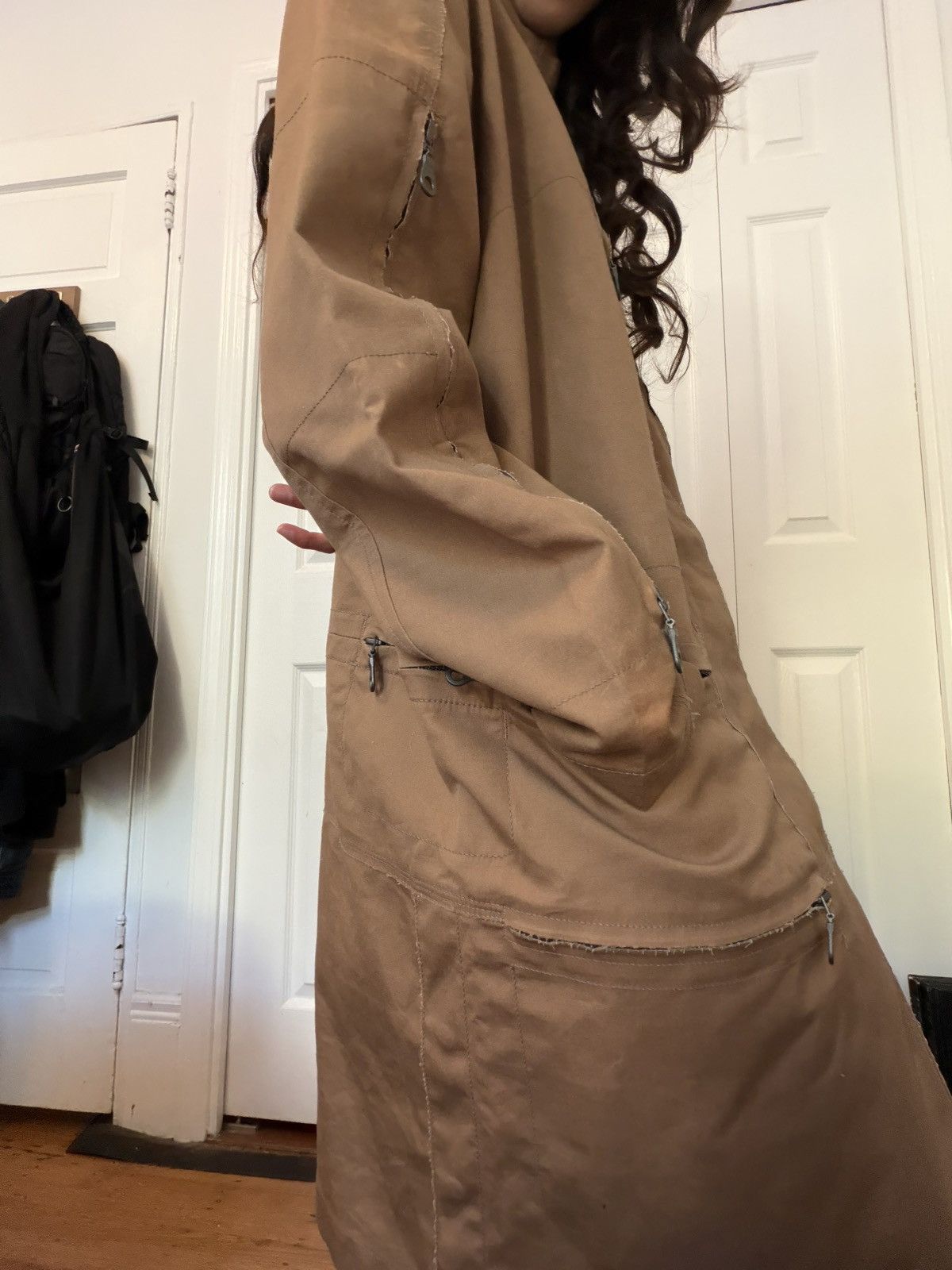 MFG 2000's 7 zipper canvas trench