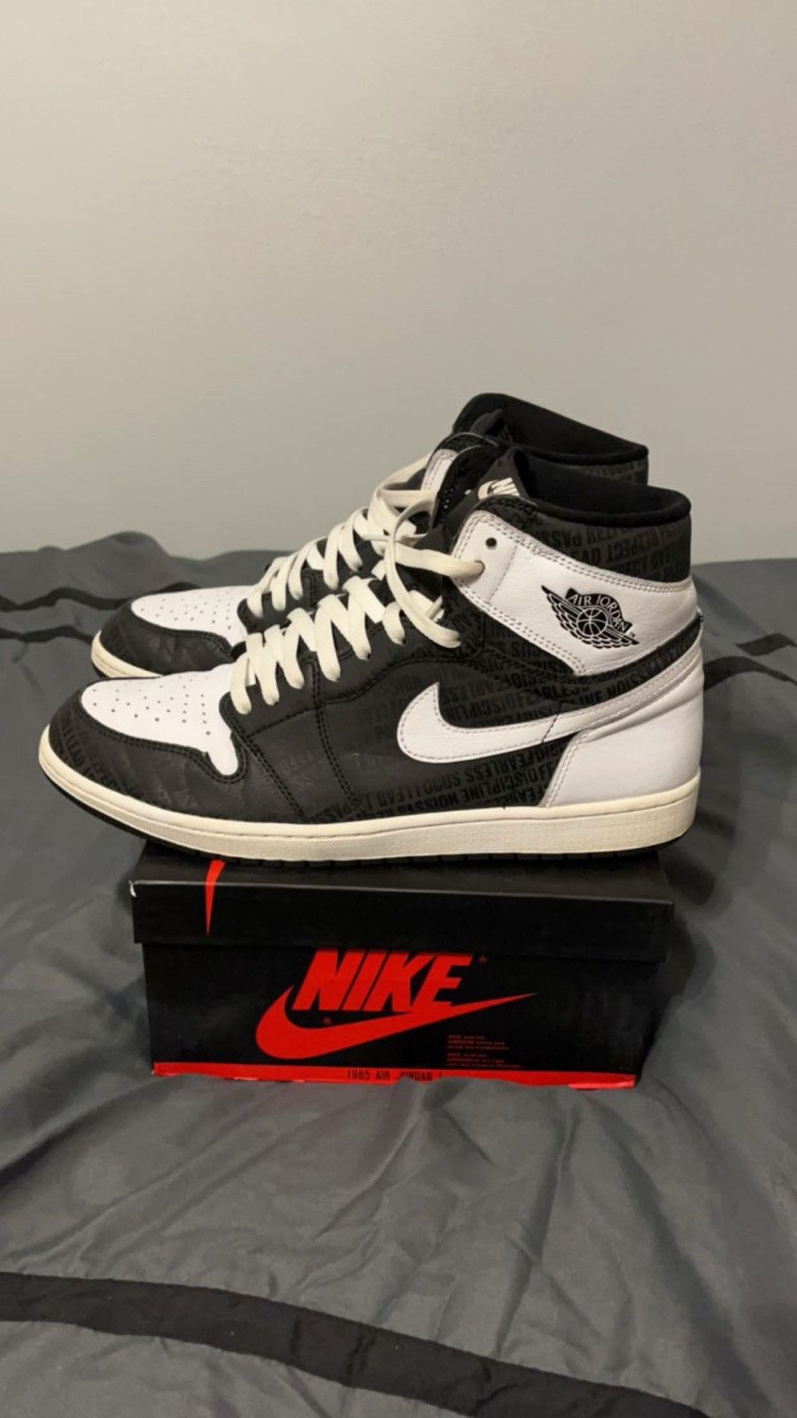 Jordan Brand Jordan 1 High RE2PECT (Derek Jeter) Size US 13 / EU 46 - 2 Thumbnail