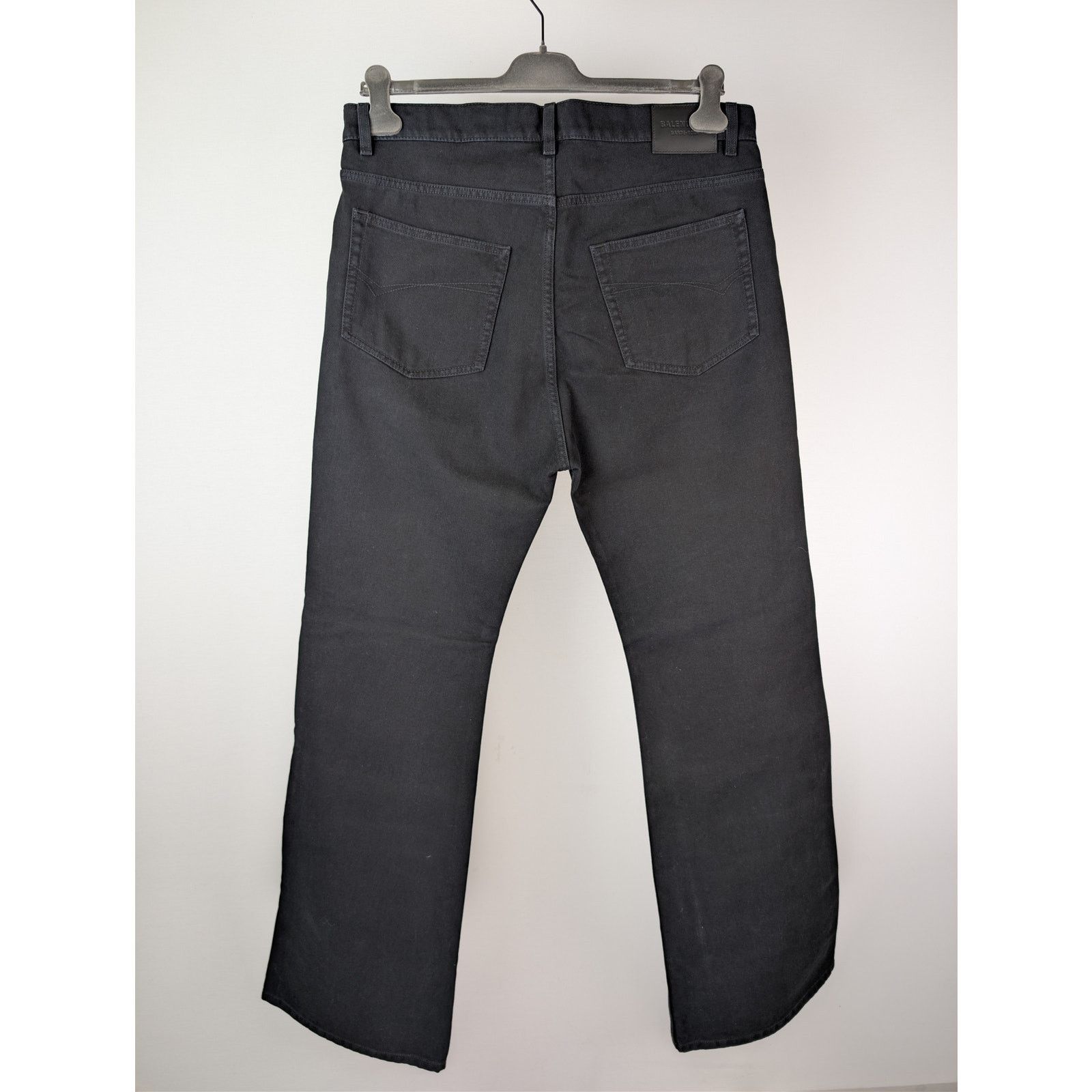 Balenciaga o1rshd1 Straight-Leg Flared Denim Jeans in Peach Pitch Black Size US 33 - 11 Thumbnail