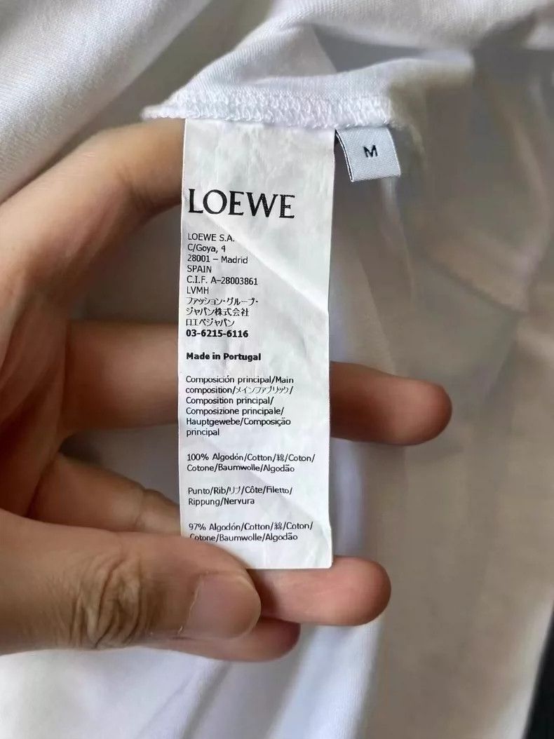 Loewe LOEWE White mosaic logo short sleeve Size M / US 6-8 / IT 42-44 - 3 Thumbnail