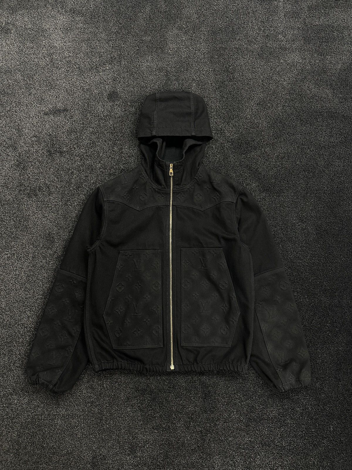Louis Vuitton Louis Vuitton Denim Monogram Hooded Carpenter Jacket Black Size US S / EU 44-46 / 1 - 1 Thumbnail