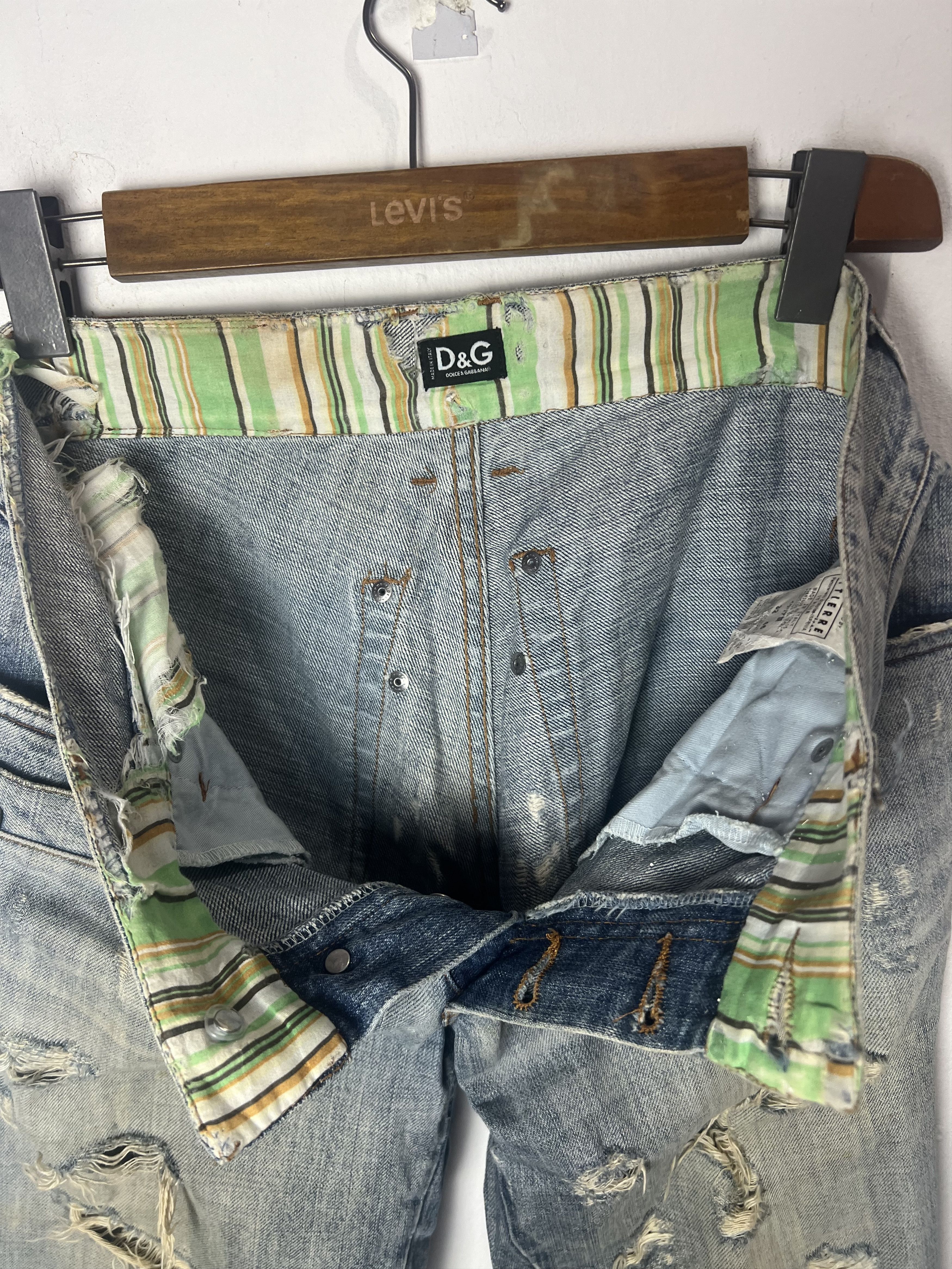 Dolce & Gabbana Dolce & Gabbana SS2006 Distressed Denim Jeans Size US 32 / EU 48 - 9 Thumbnail