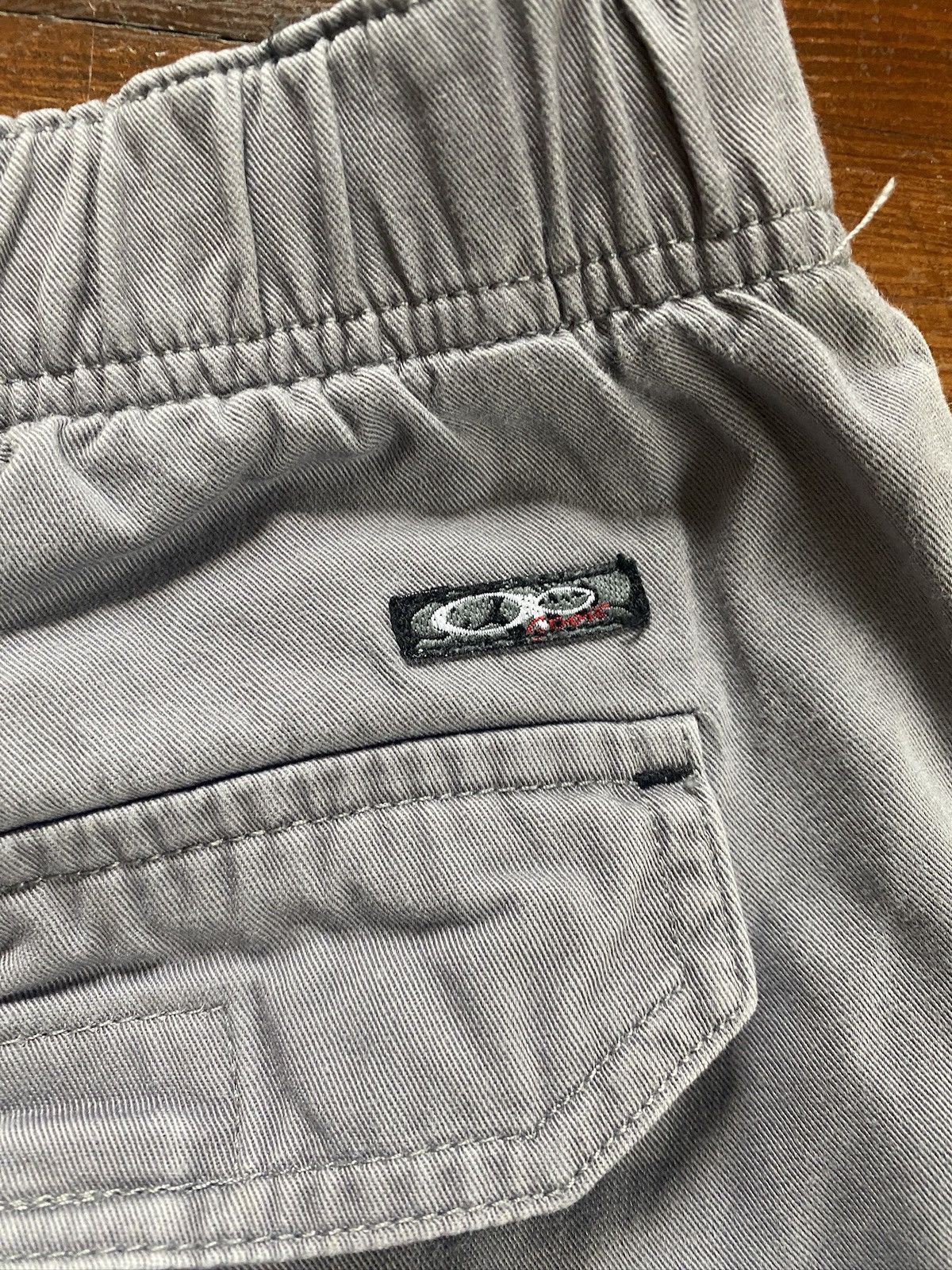 Ocean Pacific × Vintage Vintage 90’s Ocean Pacific Grey Wide Leg Cargo Shorts Size US 38 / EU 54 - 3 Thumbnail