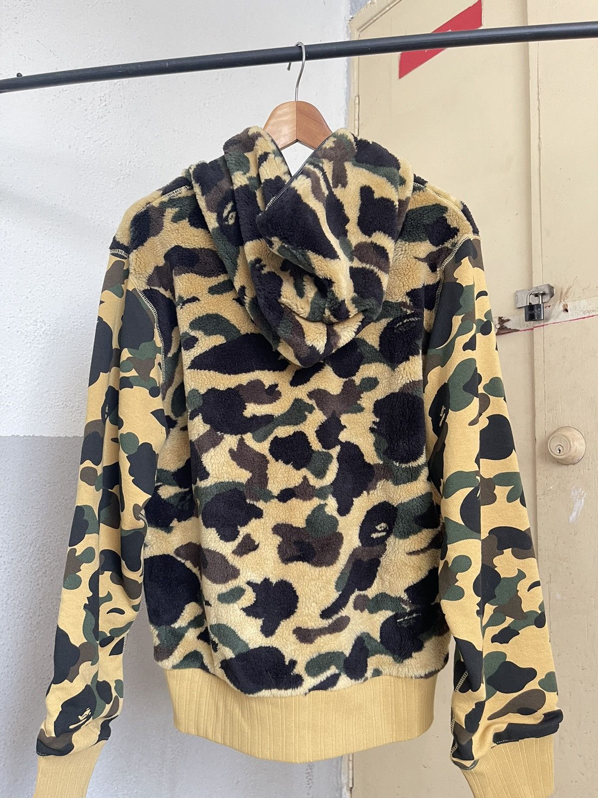 Bape Bape Boa Full Zip Hoodie Size US M / EU 48-50 / 2 - 2 Thumbnail