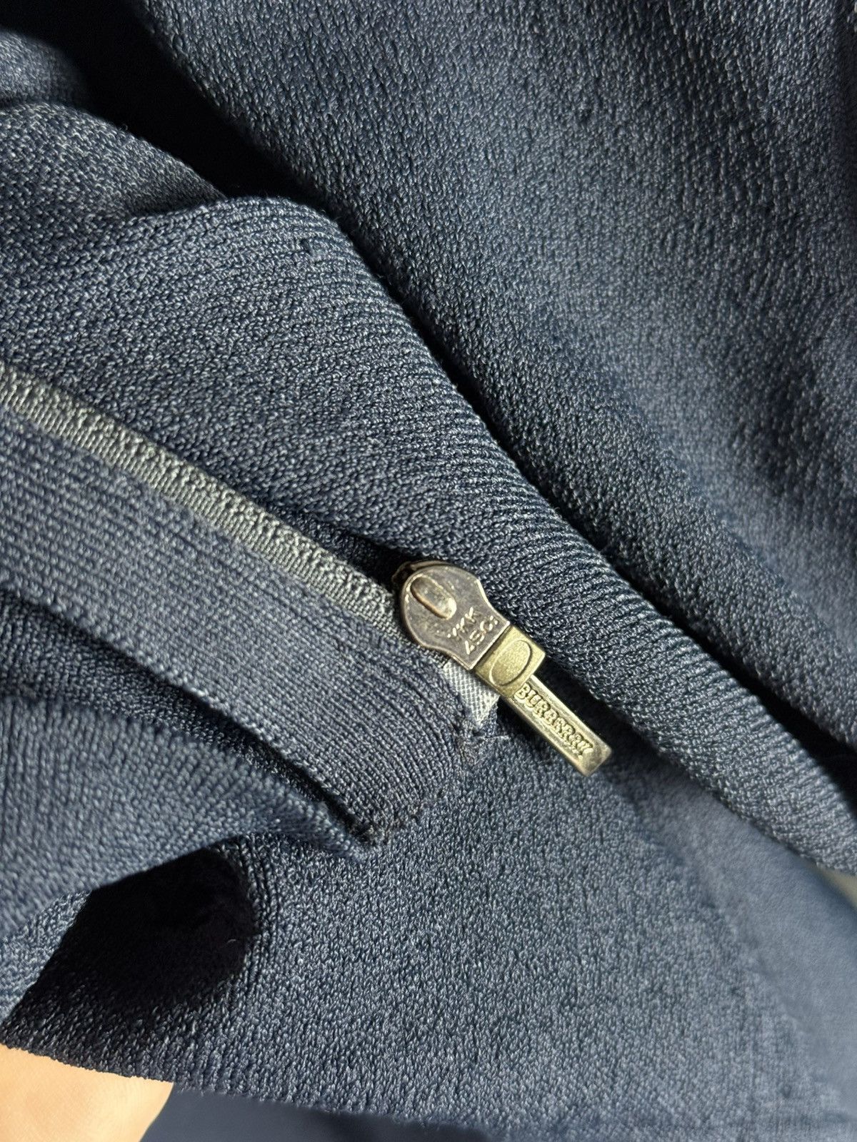 Burberry Burberry Women's Navy Blue Viscose Cardigan Size 44 Size M / US 6-8 / IT 42-44 - 9 Thumbnail