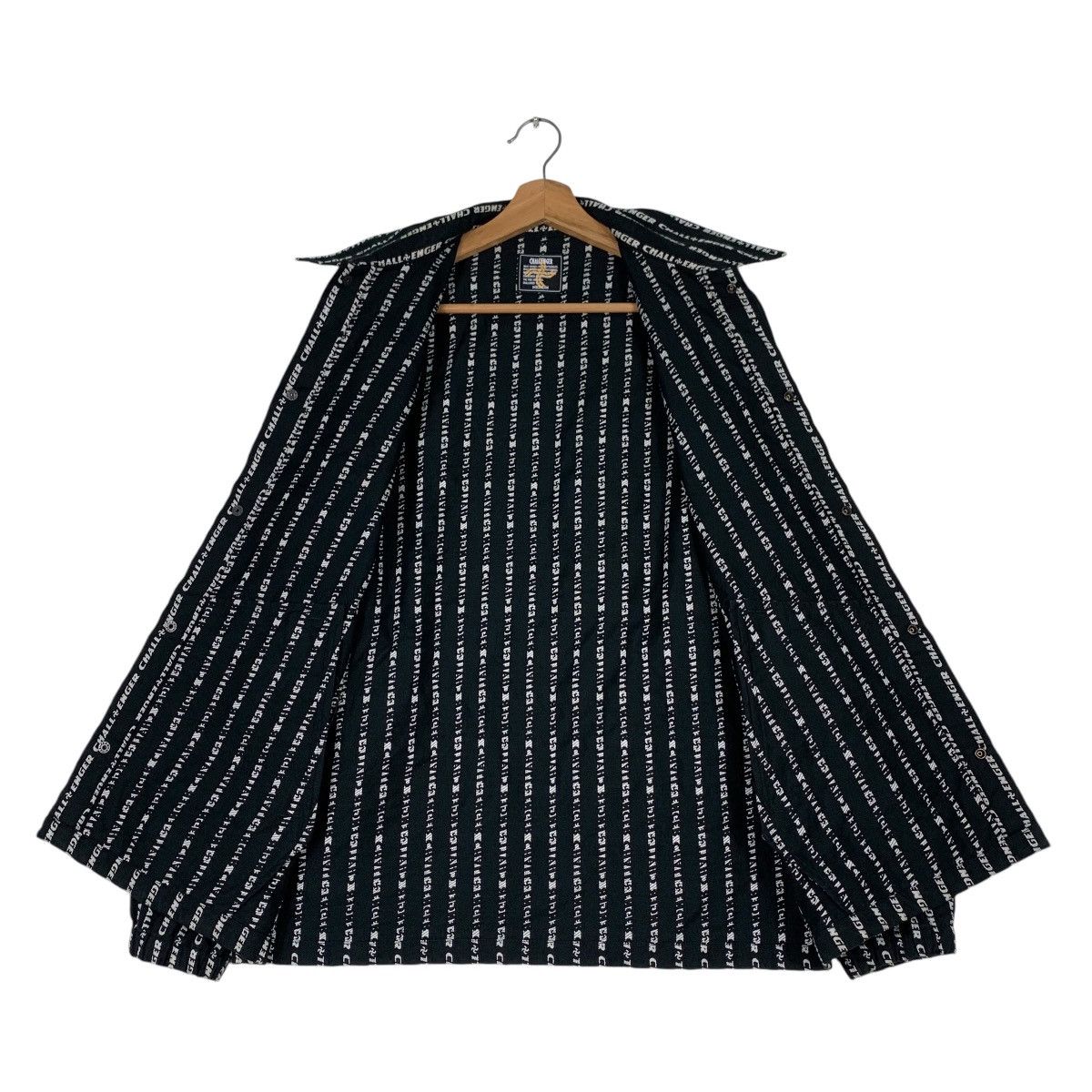 CHALLENGER CHALLENGER All Over Striped Logo Casual Jacket #1289-C58 Size US M / EU 48-50 / 2 - 11 Thumbnail