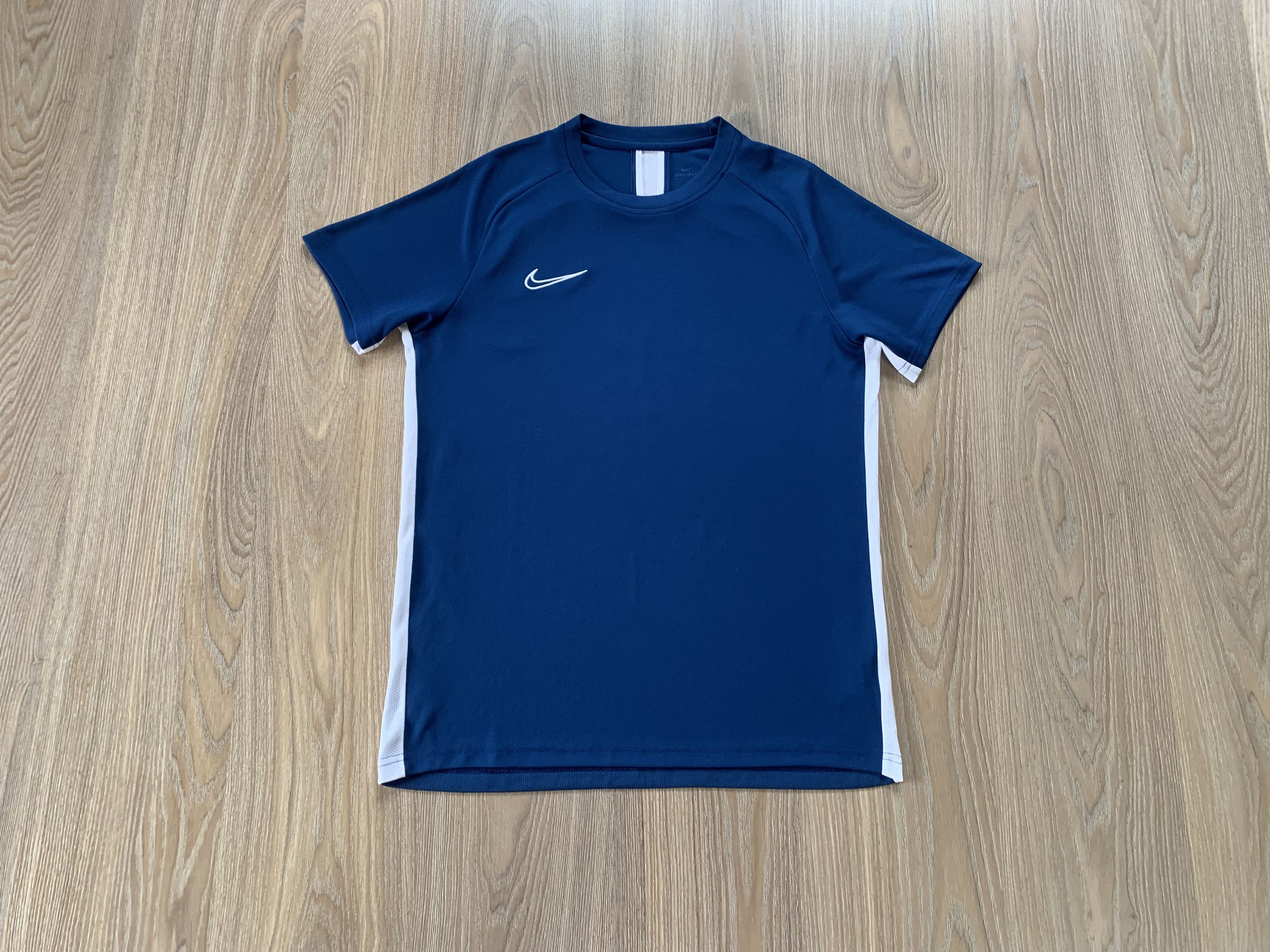 Nike Nike Mens Training Footballl T Shirt Size US L / EU 52-54 / 3 - 1 Thumbnail