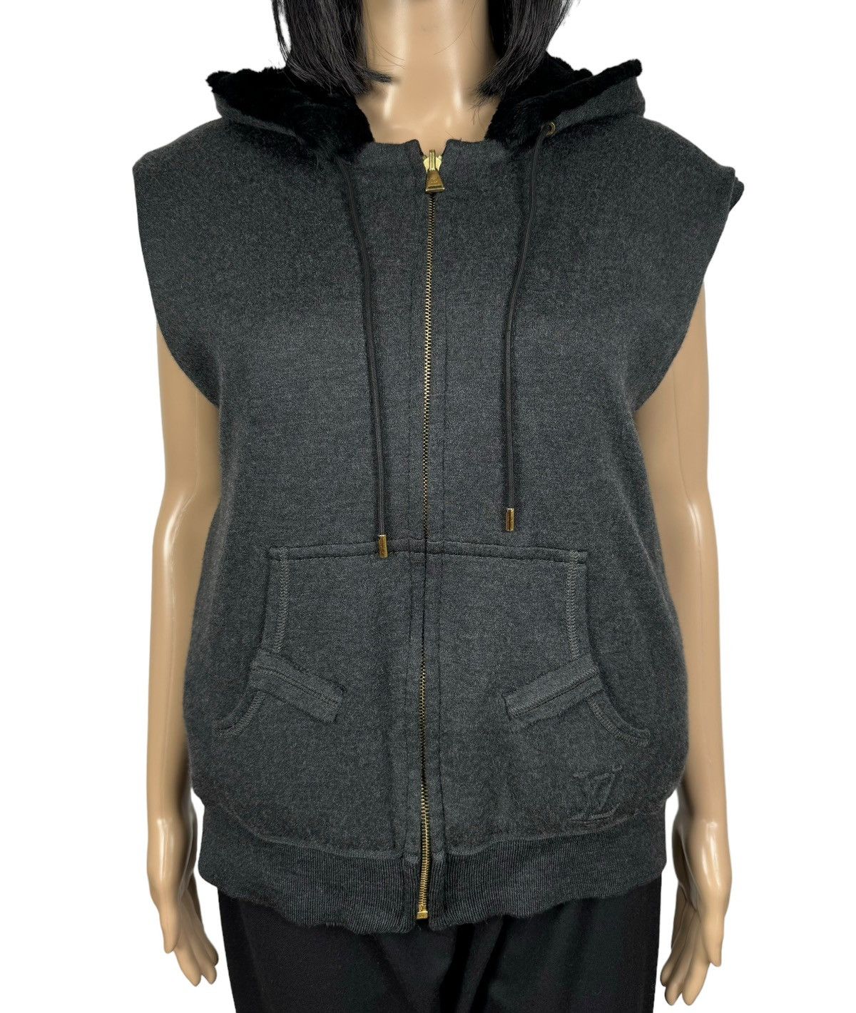 Louis Vuitton Louis Vuitton Reversible Gilet Vest Rabbit Fur Cashmere Size L / US 10 / IT 46 - 6 Thumbnail