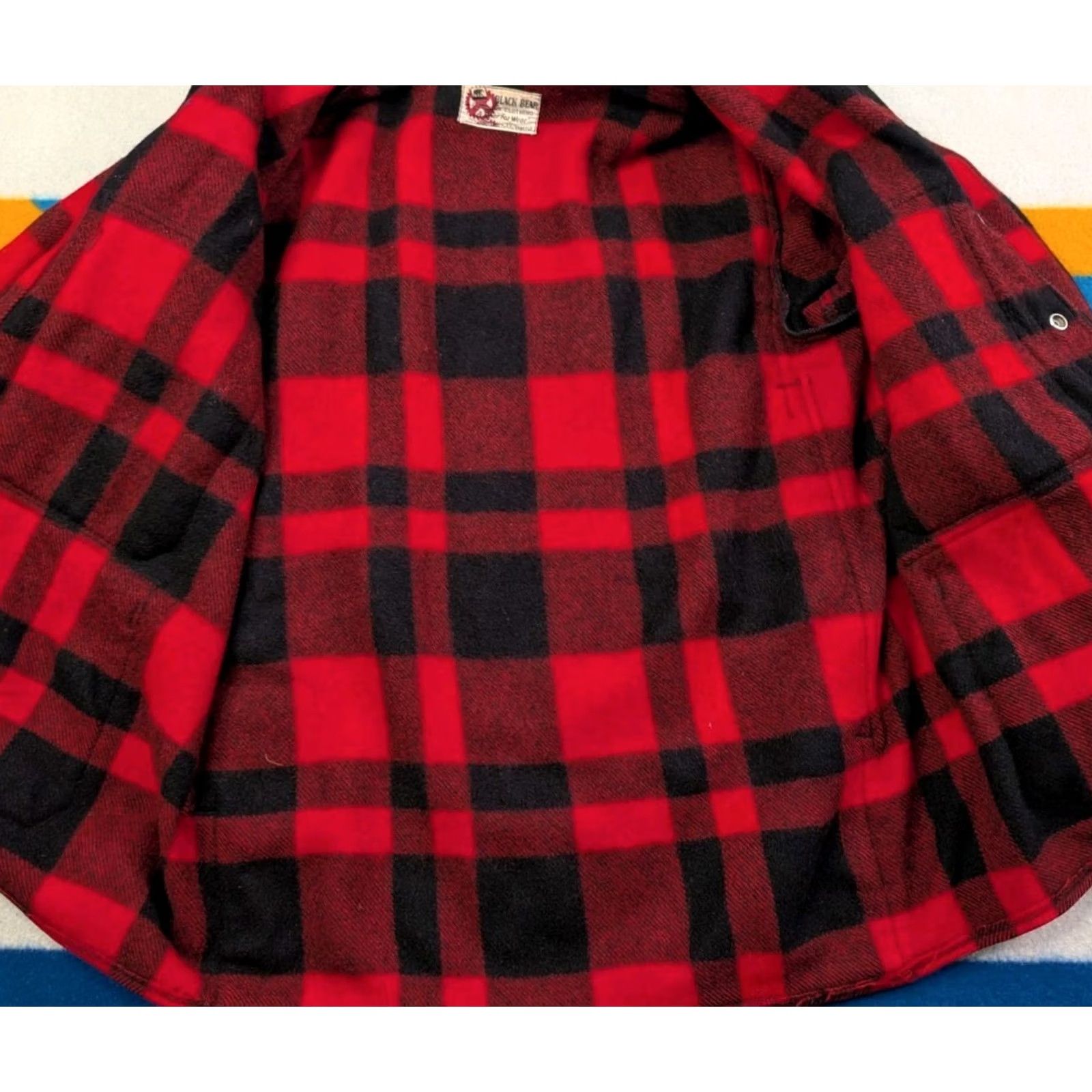 Vintage VINTAGE Black Bear Wool Jacket Red Medium Mens USA Classic Outdoor USA Filson Black Bear Seattle Cruiser Mackinaw Button Bomber Size US M / EU 48-50 / 2 - 4 Thumbnail