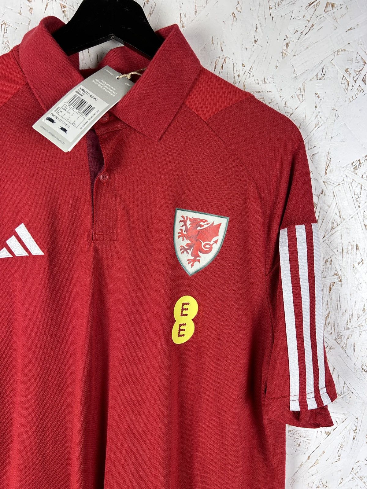 Adidas BNWT Wales Rugby Adidas Custom Printed Polo Shirt Size US L / EU 52-54 / 3 - 2 Thumbnail