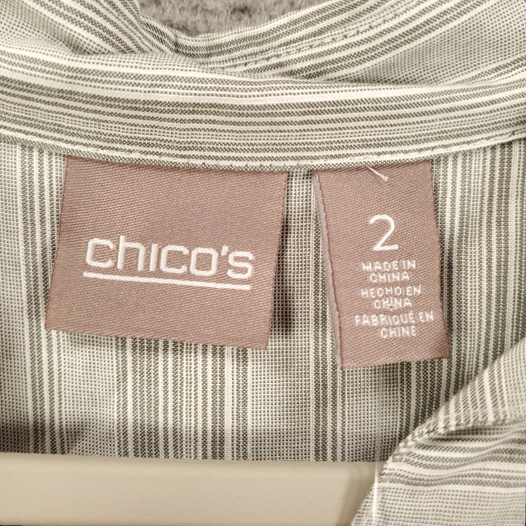 Vintage Chico's New Button Up Womens Large Gray 2 NWT Barcode Yarn Dye Long Sleeve Button-Up Casual Knit Rayon Regular L Gray Size L / US 10 / IT 46 - 5 Thumbnail