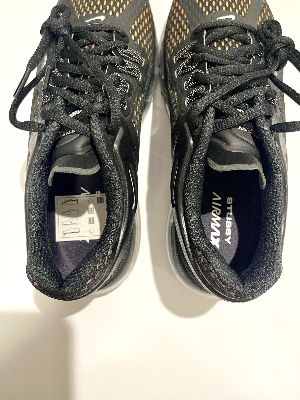 Nike NIKE AIR MAX 2013 STUSSY BLACK Size US 6 / EU 39 - 7 Thumbnail