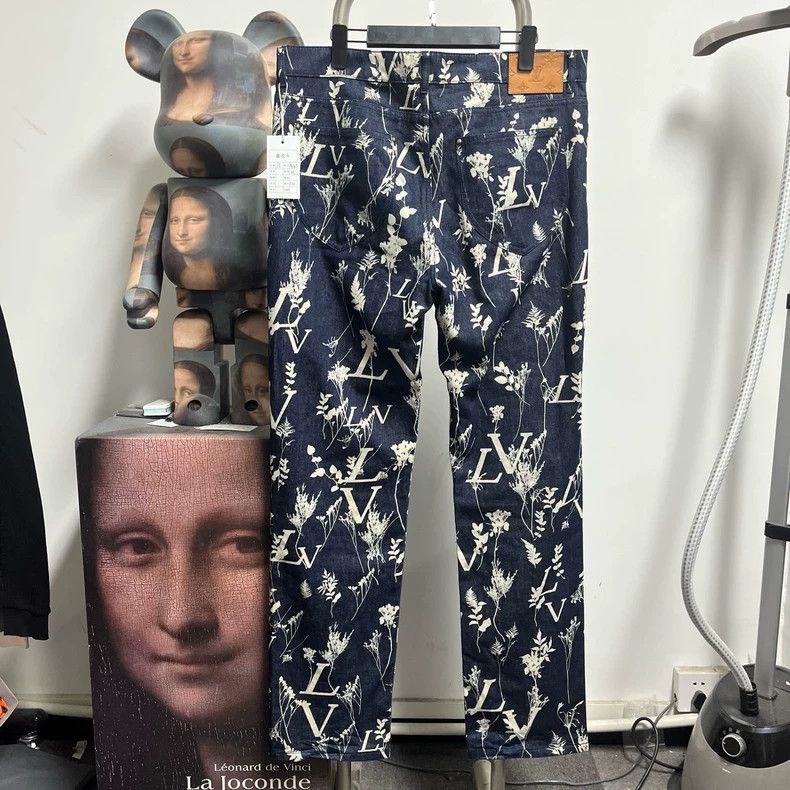 Louis Vuitton Louis Vuitton full print of wheat ears jeans 2504-Nextarro Size US 36 / EU 52 - 2 Thumbnail
