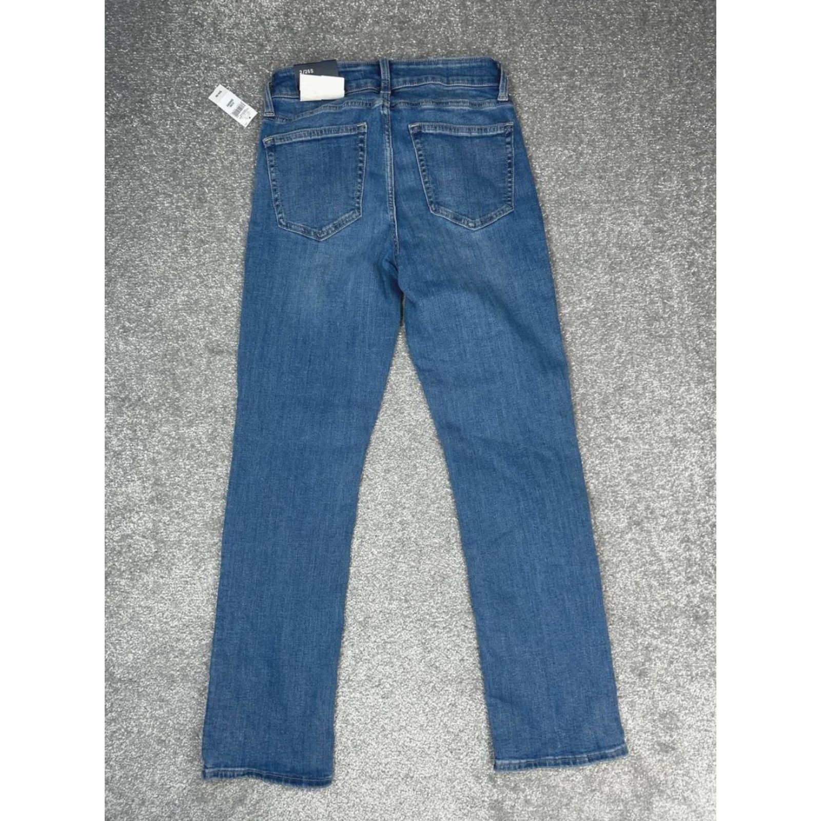 Gap Gap Jeans Womens 2 Blue Denim Cotton Stretch Mid Rise 24x28 Straight 5-Pocket City Preppy Accessories: Button Zipper Logo Size 26" / US 2 / IT 38 - 2 Thumbnail