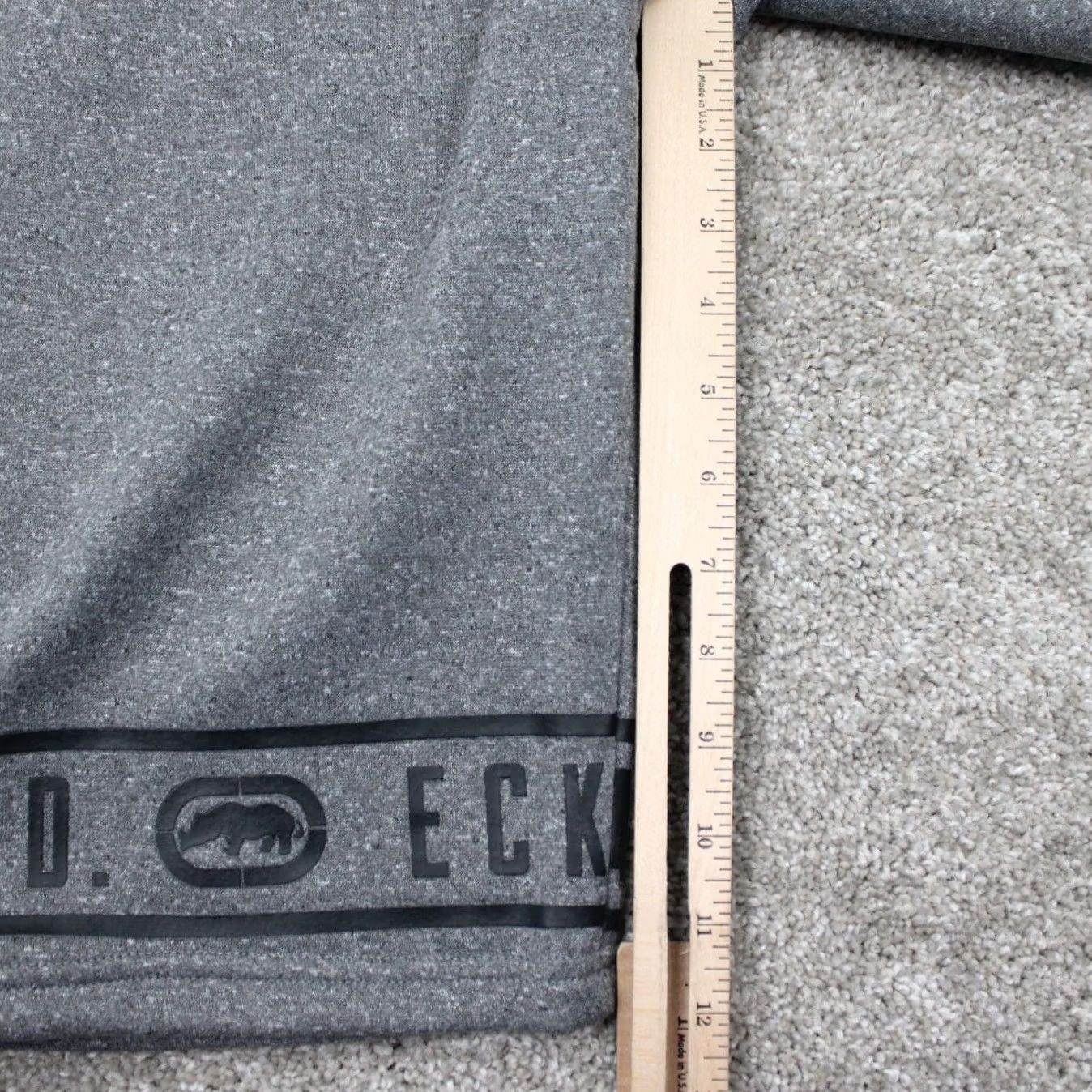 Ecko Unltd. Ecko UNLTD Sweat Shorts Mens Small Gray Drawstring Polyester w/ 12" inseam Size US 29 - 4 Thumbnail