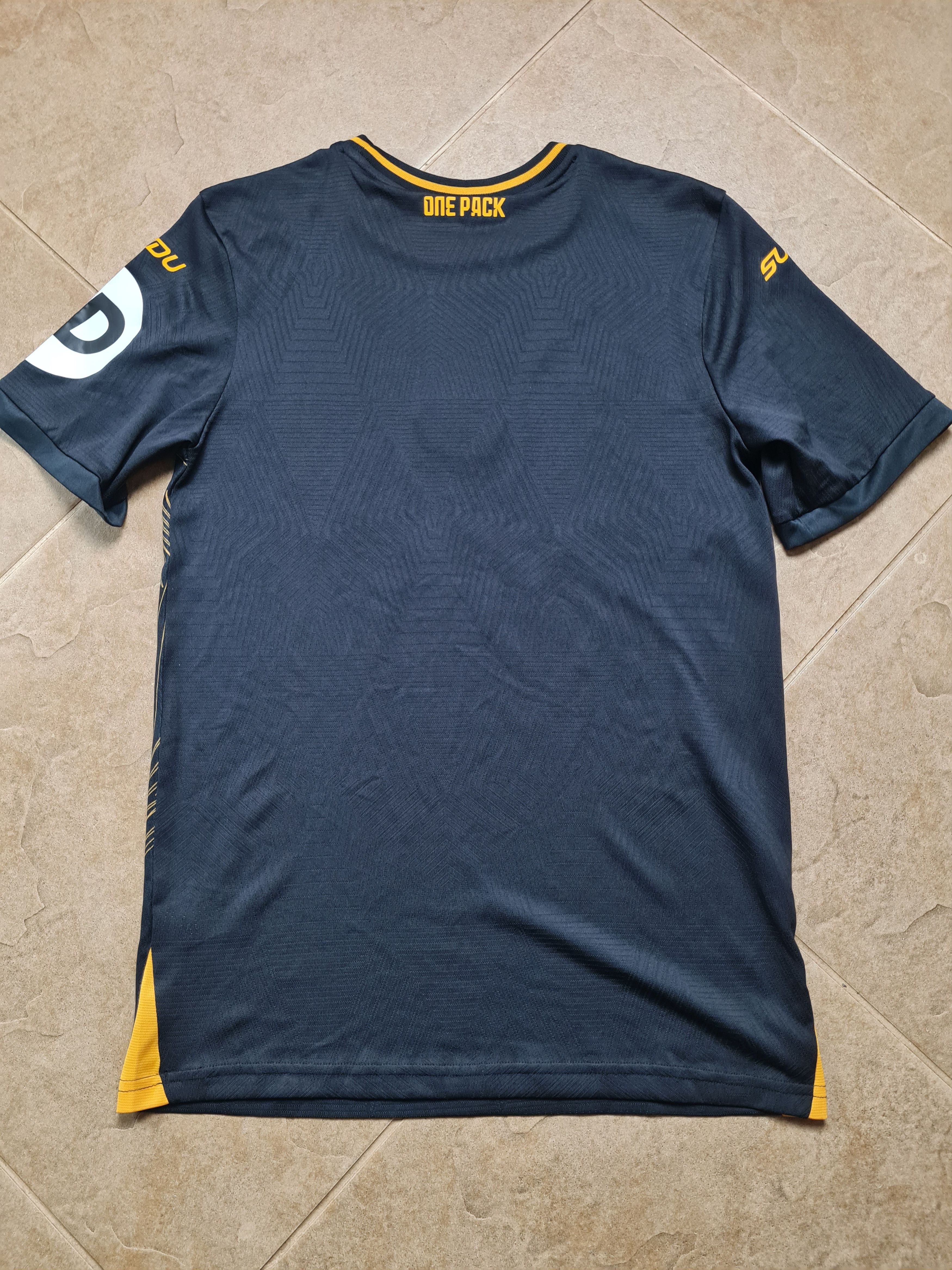 Other Jersey WOLVERHAMPTON WANDERERS Sudu Away Shirt 2024-25 Size US XS / EU 42 / 0 - 8 Thumbnail