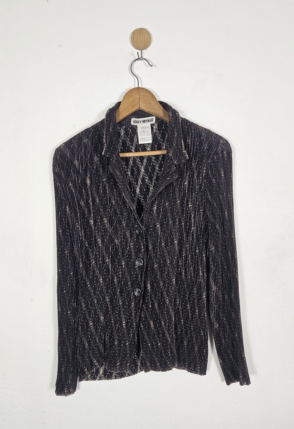 Pleats Please Issey Miyake Pleats Please Issey Miyake plissé shirt Size S / US 4 / IT 40 - 1 Thumbnail