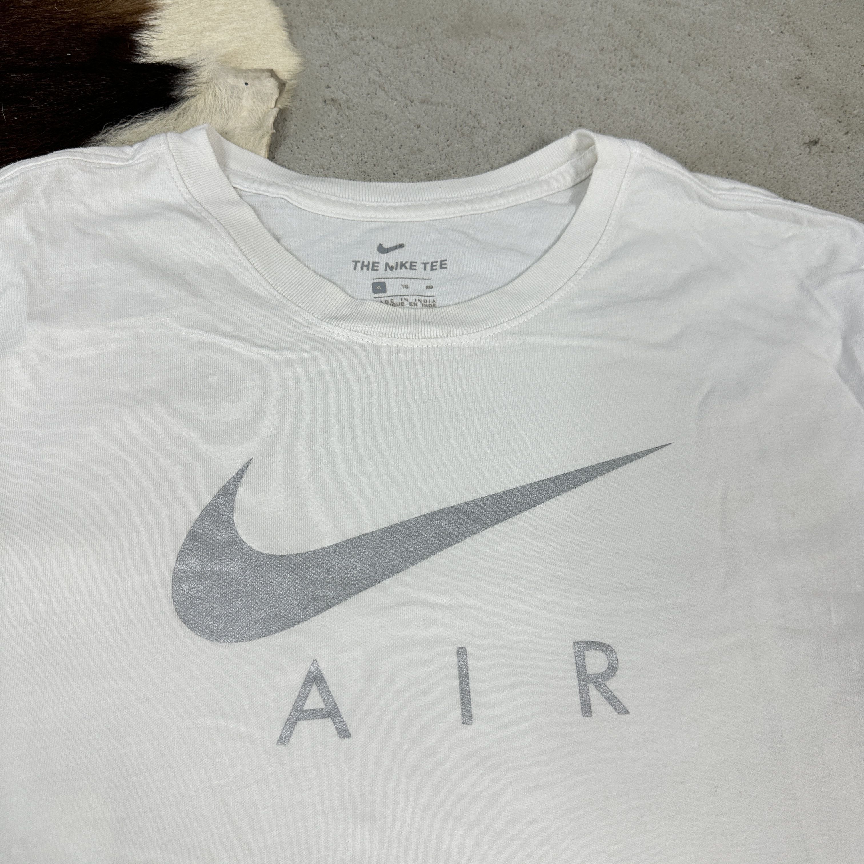 Nike × Vintage Vintage Sportswear Y2K Oversize Printed Nike T-shirt Size US XL / EU 56 / 4 - 2 Thumbnail
